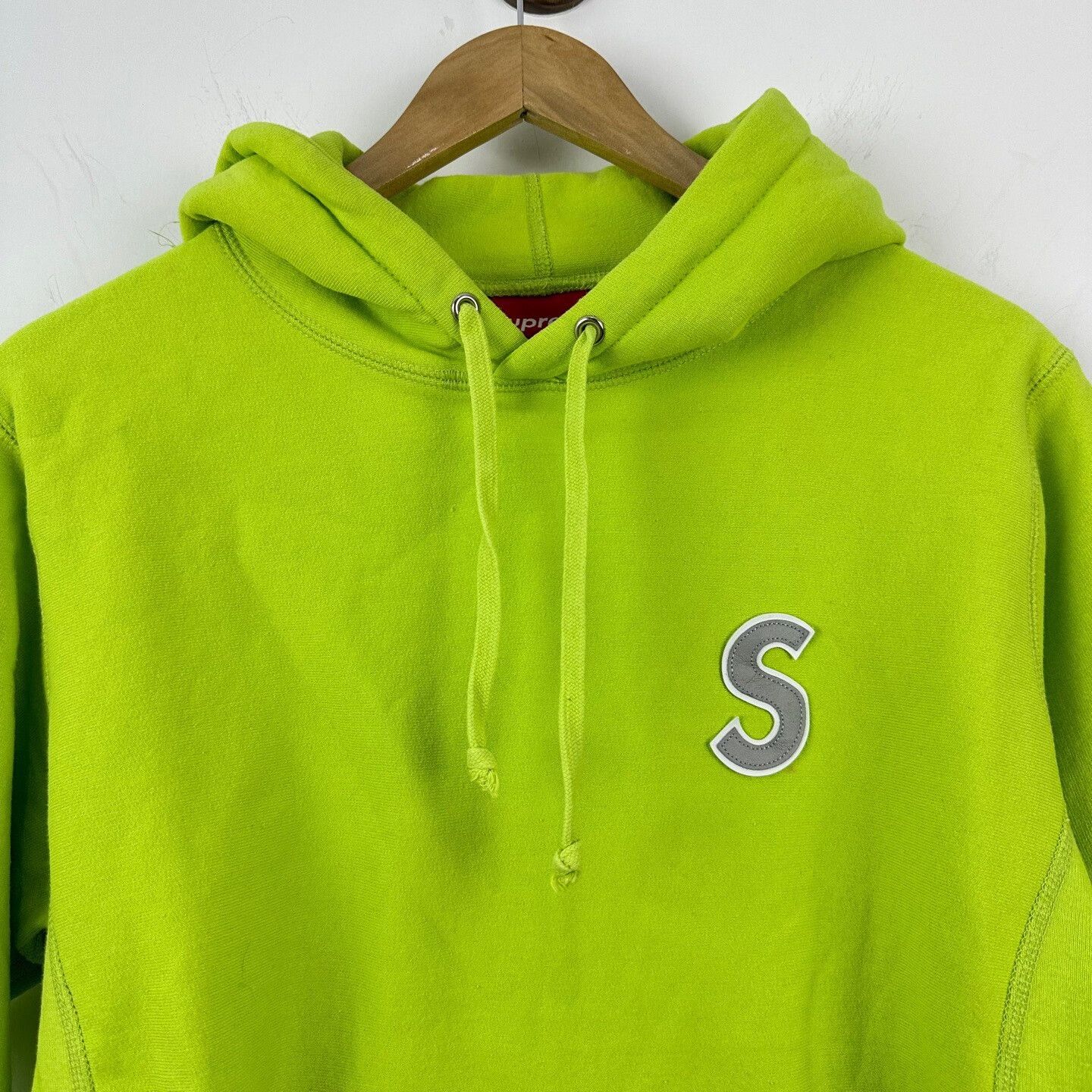 Supreme Supreme 3M Reflective Logo Hoodie Size US S / EU 44-46 / 1 - 4 Thumbnail