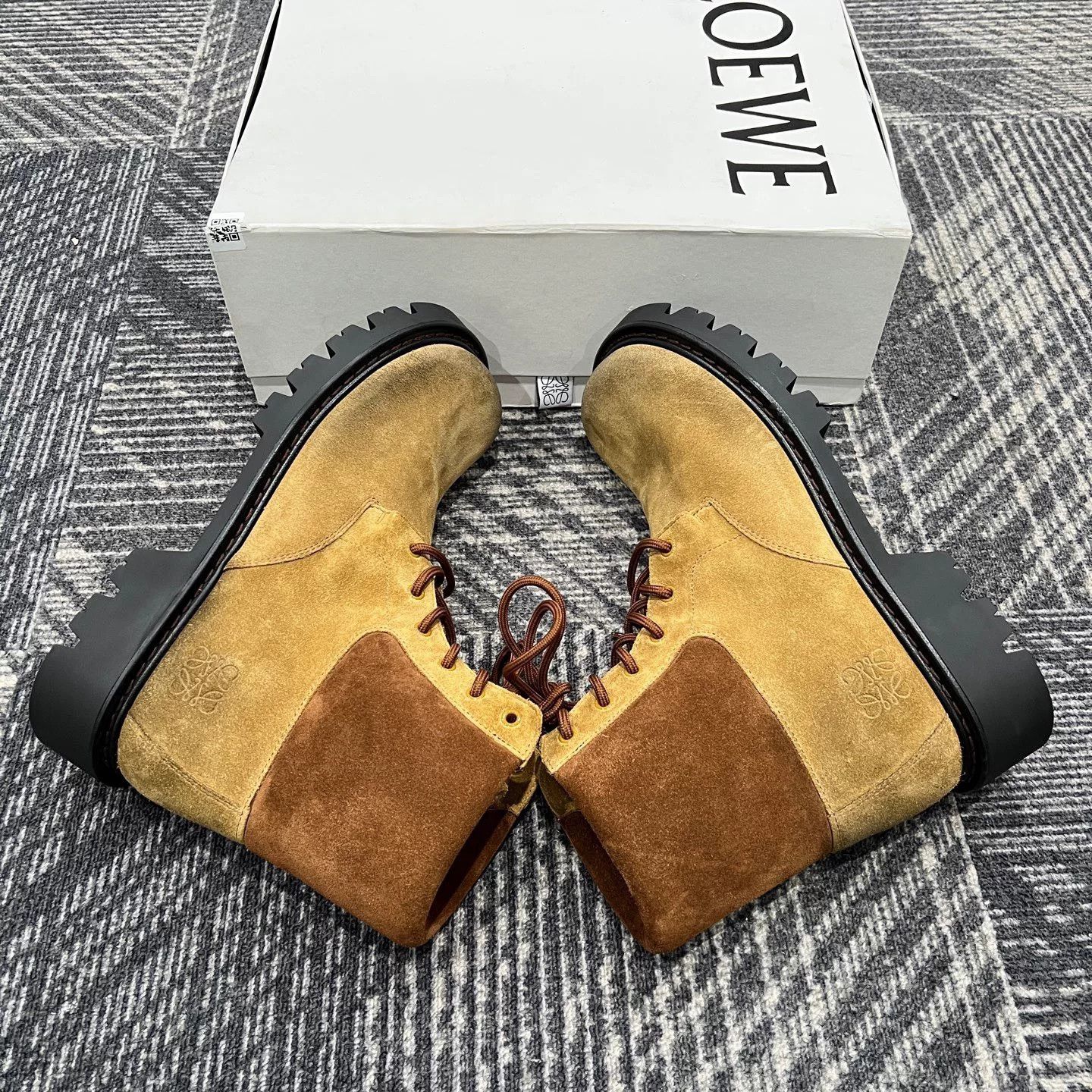 Loewe Loewe Sierra Yellow Suede Ankle Boots Size US 11 / EU 44 - 4 Thumbnail
