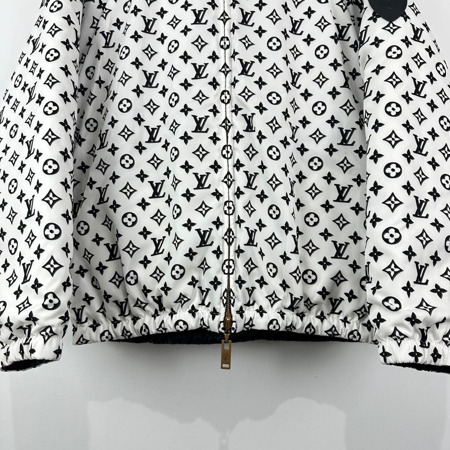 Louis Vuitton Louis Vuitton Reversible Monogram Cotton Jacket Size S / US 4 / IT 40 - 6 Thumbnail