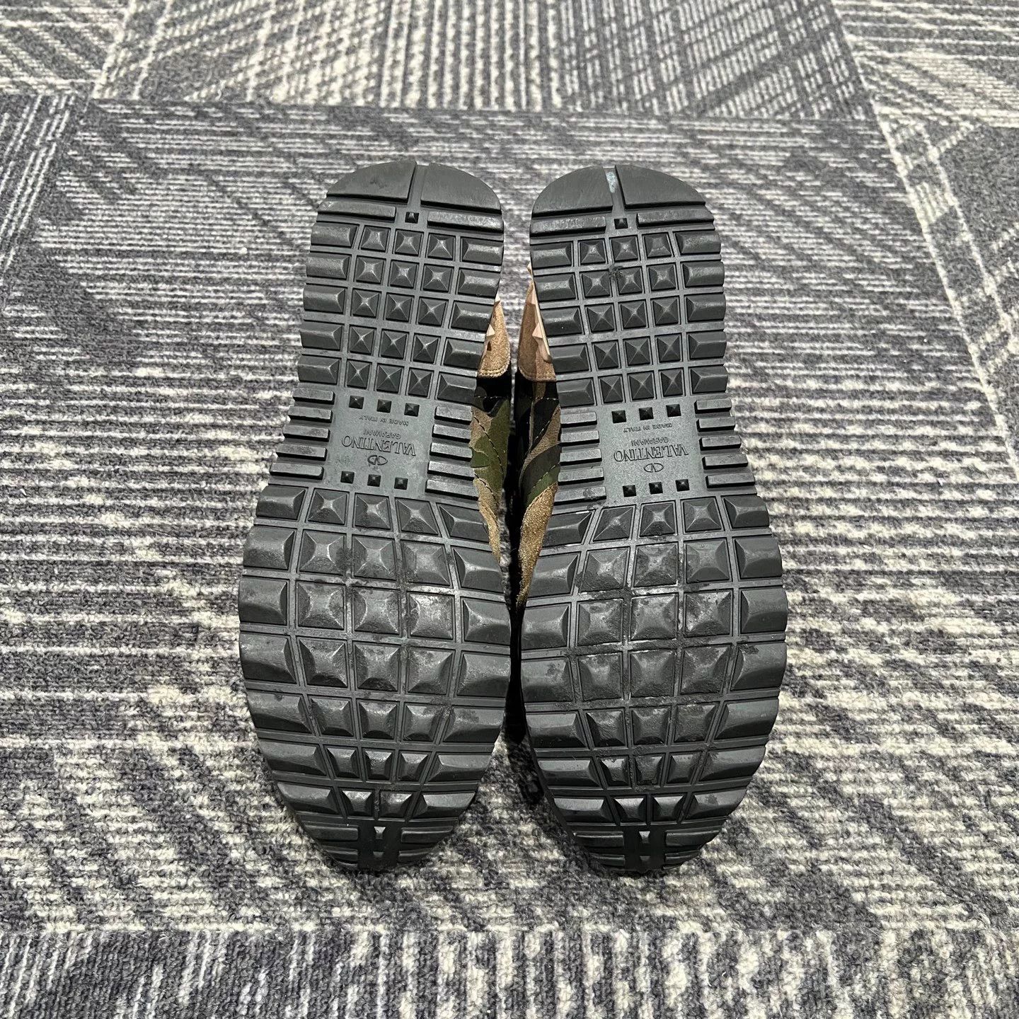 Valentino Valentino Camouflage Casual Sneakers Size 38 Size US 5 / EU 37 - 6 Thumbnail