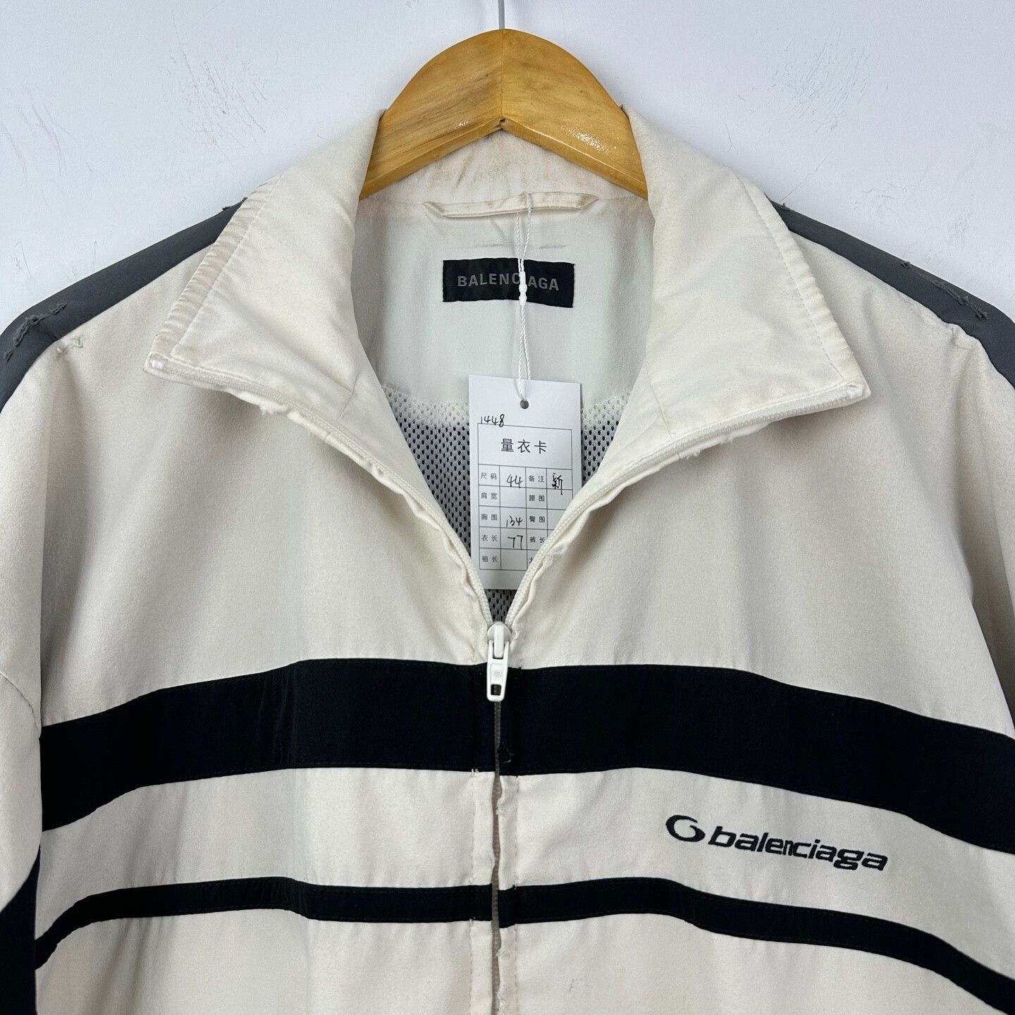 Balenciaga Balenciaga Color-Block Distressed Jacket Size US S / EU 44-46 / 1 - 3 Thumbnail