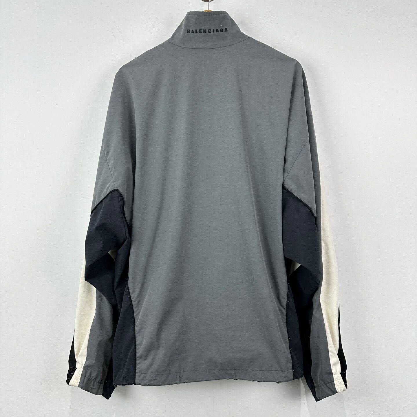 Balenciaga Balenciaga Color-Block Distressed Jacket Size US S / EU 44-46 / 1 - 2 Thumbnail
