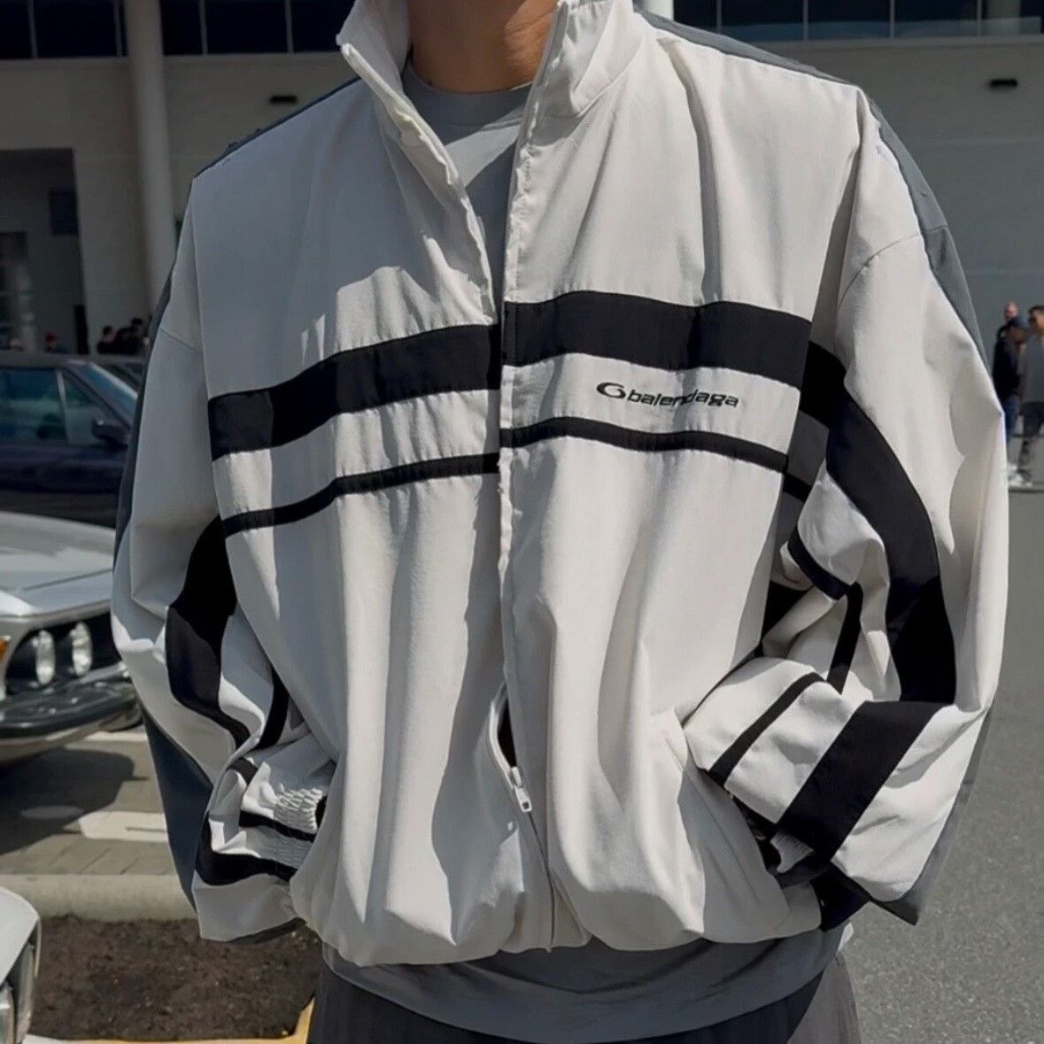 Balenciaga Balenciaga Color-Block Distressed Jacket Size US S / EU 44-46 / 1 - 8 Thumbnail