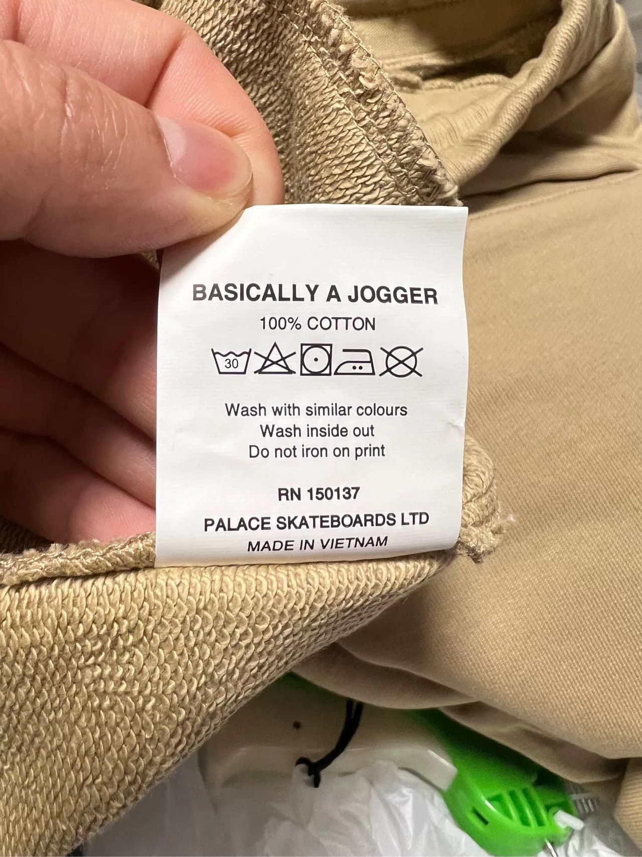 Palace Palace Small Logo Jogger Pants Size US 26 / EU 42 - 5 Thumbnail