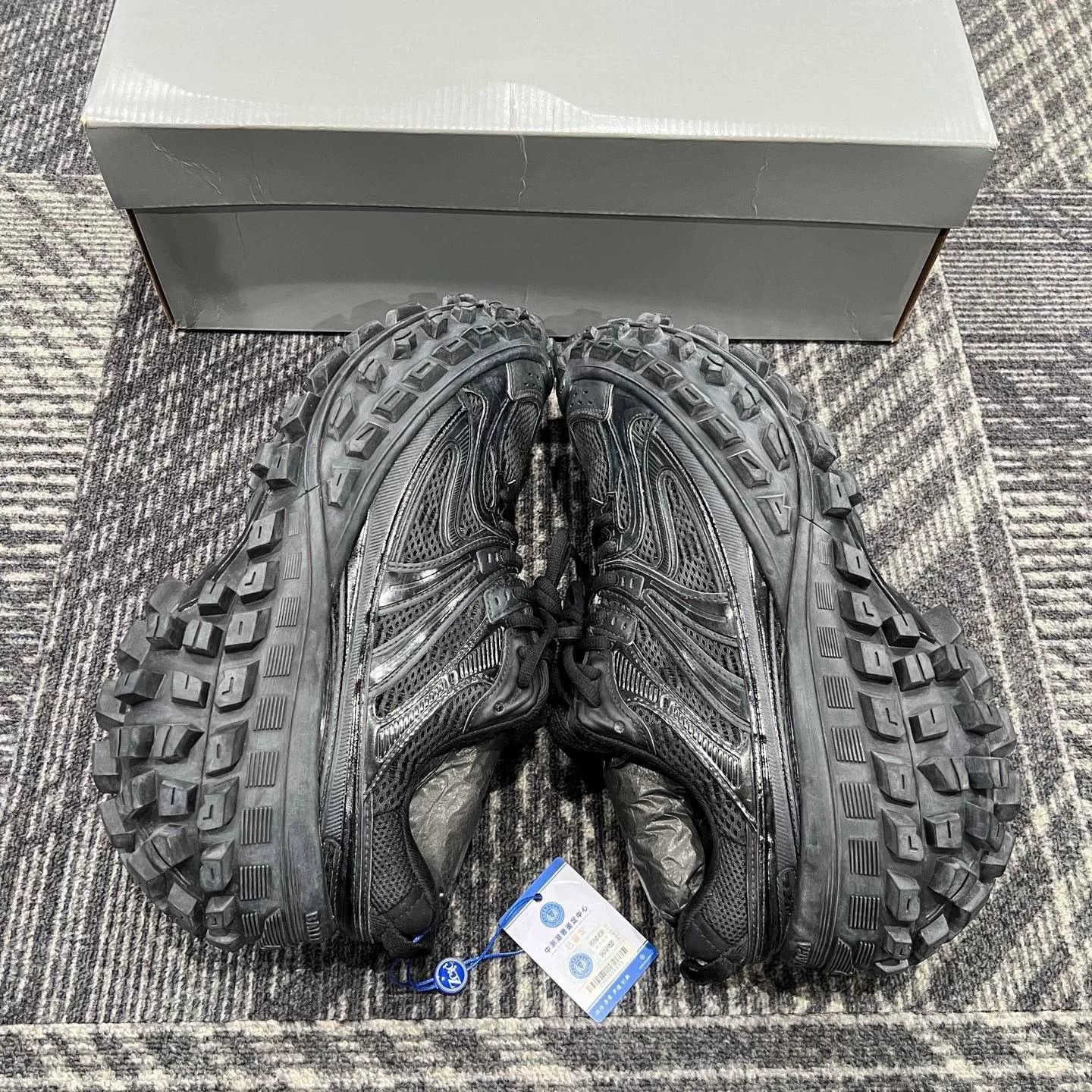 Balenciaga Balenciaga Bouncer Retro Tire Shoes Size US 9 / EU 42 - 4 Thumbnail