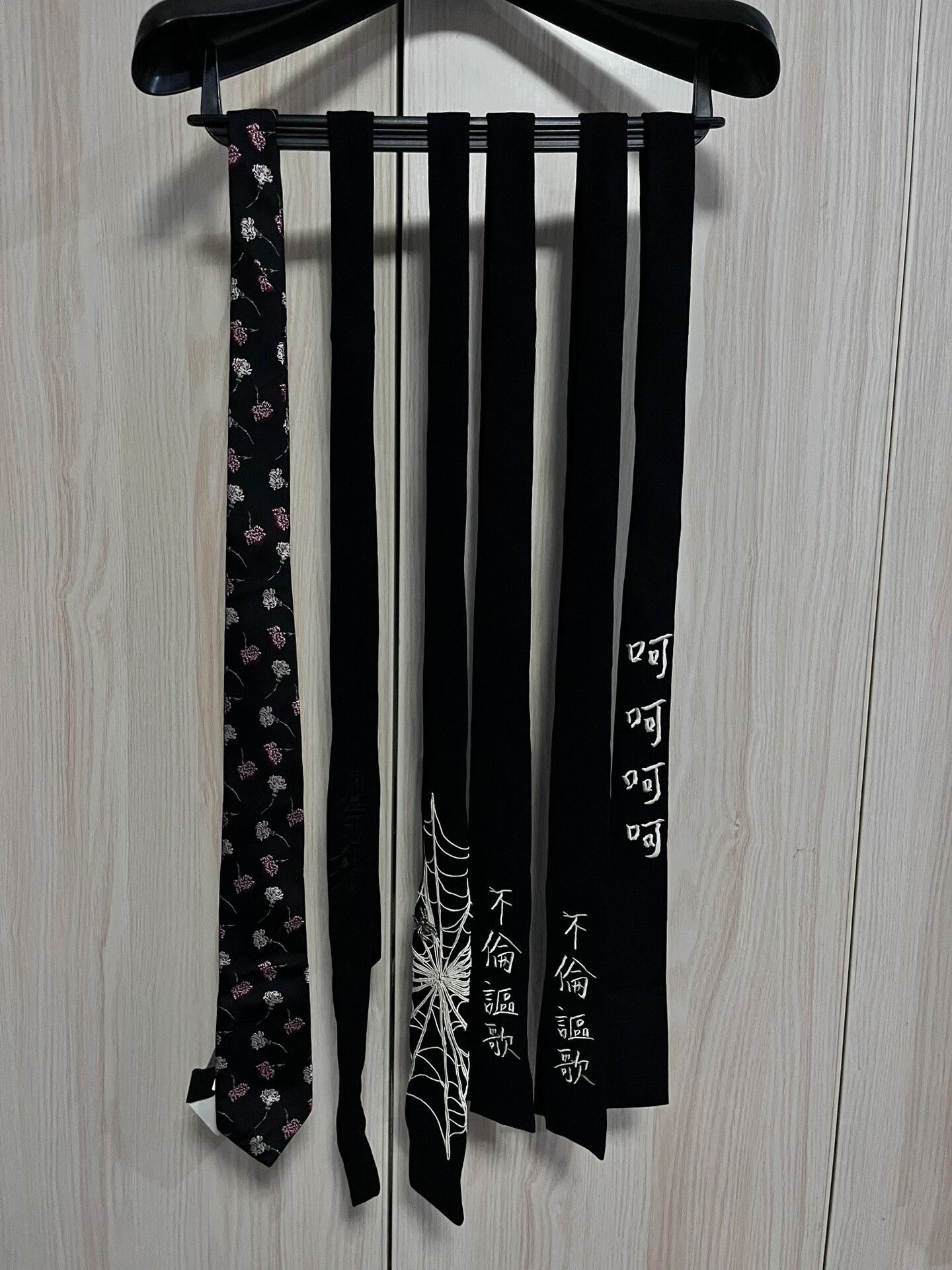 Yohji Yamamoto Yohji Yamamoto Spider Web Embroidered Tie Size ONE SIZE - 4 Thumbnail