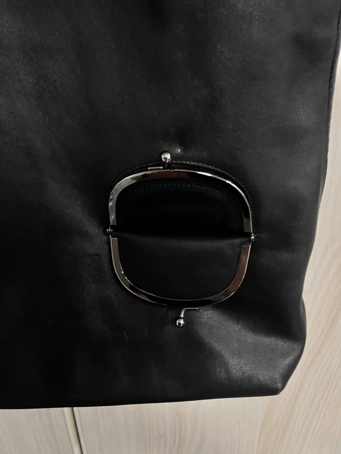 Yohji Yamamoto Yohji Yamamoto Black Leather Crossbody Bag Size ONE SIZE - 3 Thumbnail