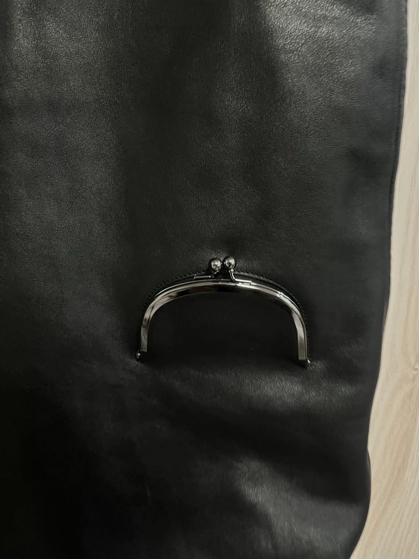 Yohji Yamamoto Yohji Yamamoto Black Leather Crossbody Bag Size ONE SIZE - 2 Thumbnail