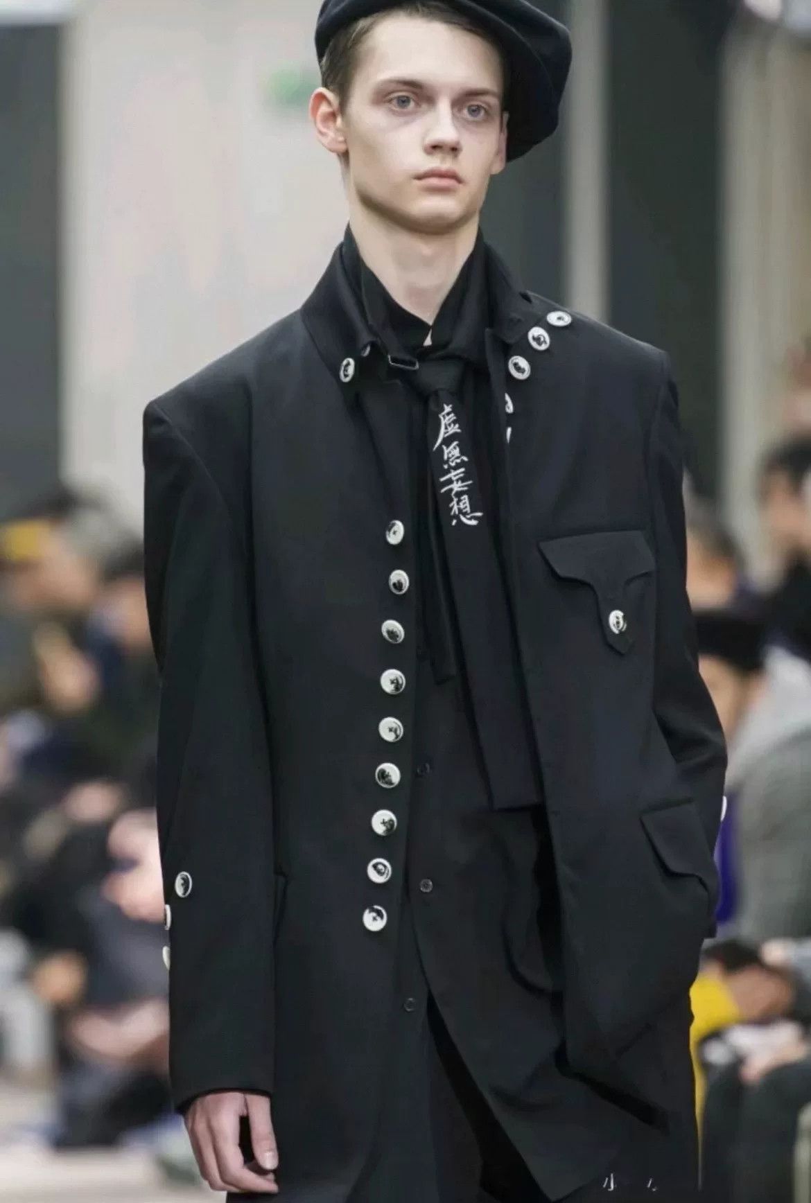 Yohji Yamamoto Yohji Yamamoto Black Short Coat Size US L / EU 52-54 / 3 - 4 Thumbnail
