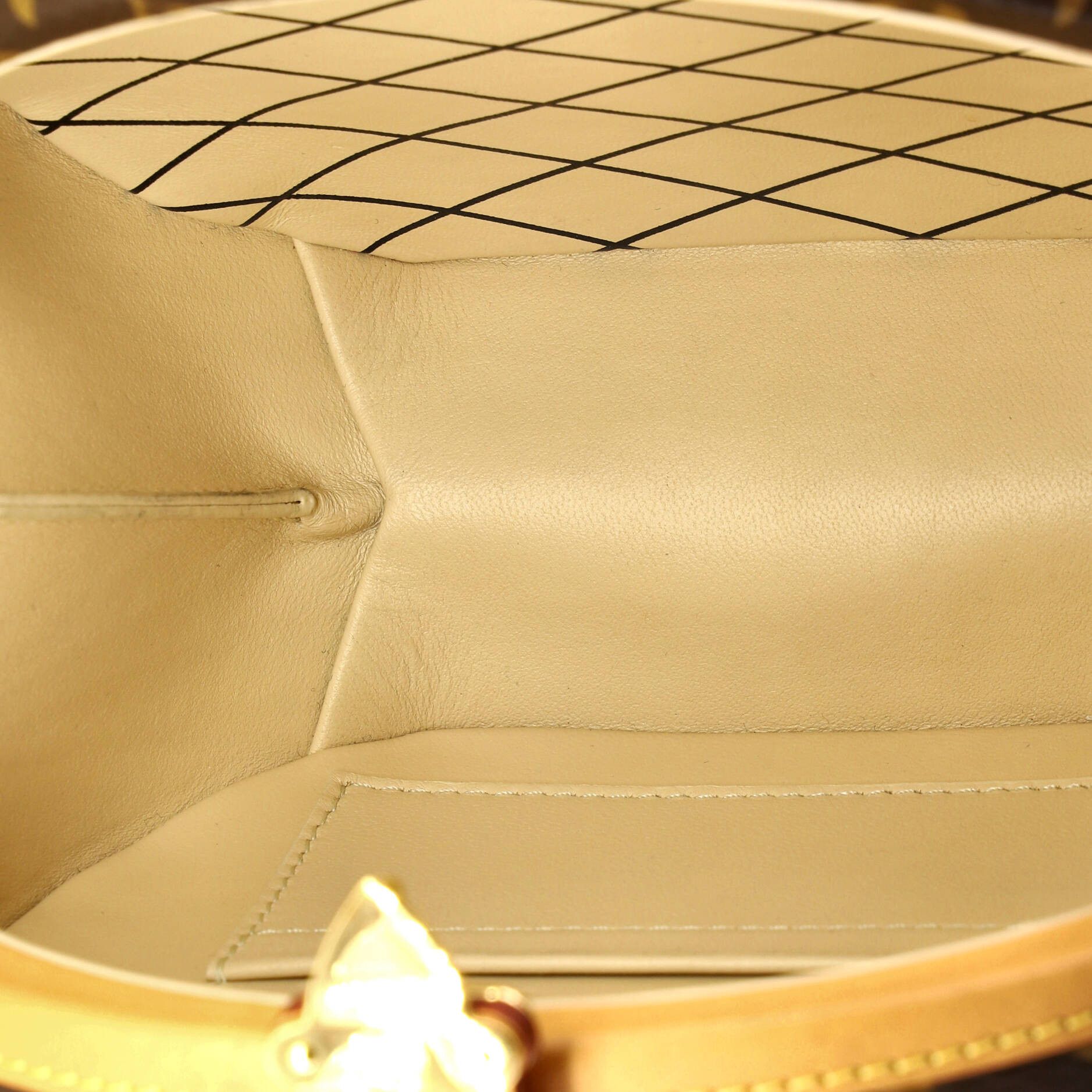 Louis Vuitton Petite Boite Chapeau Bag Size ONE SIZE - 5 Thumbnail