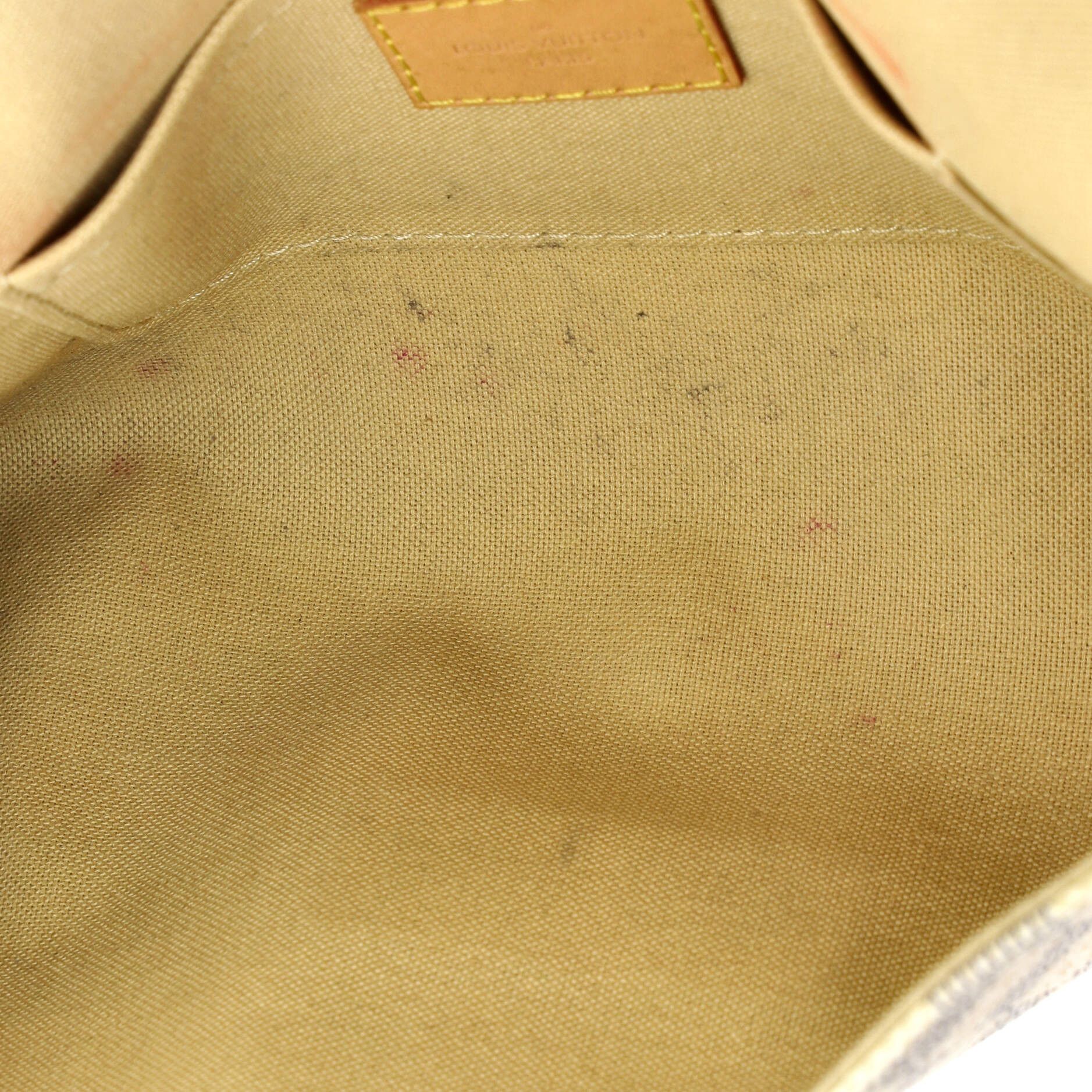 Louis Vuitton Favorite Handbag Size ONE SIZE - 5 Thumbnail