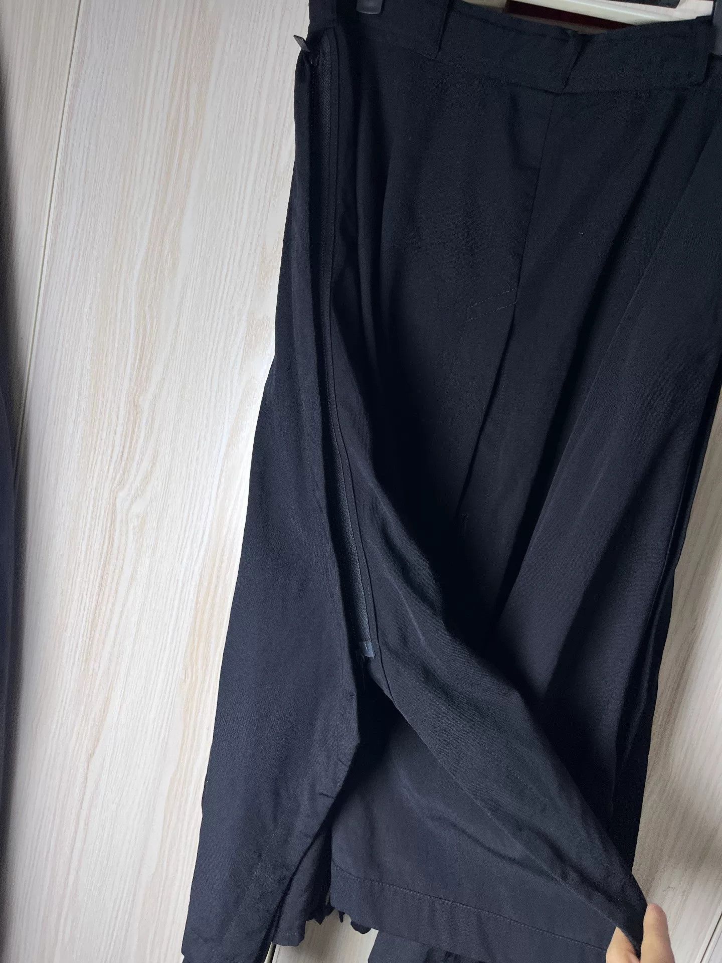 Yohji Yamamoto Yohji Yamamoto Batwing Pants Size 2 Size US 26 / EU 42 - 5 Thumbnail