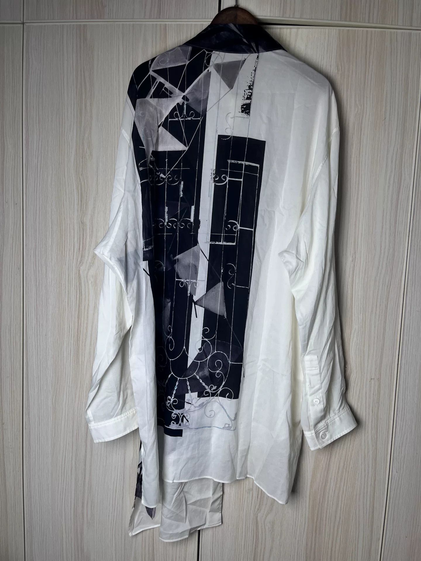 Yohji Yamamoto Yohji Yamamoto Asymmetrical Print Shirt Size US M / EU 48-50 / 2 - 4 Thumbnail