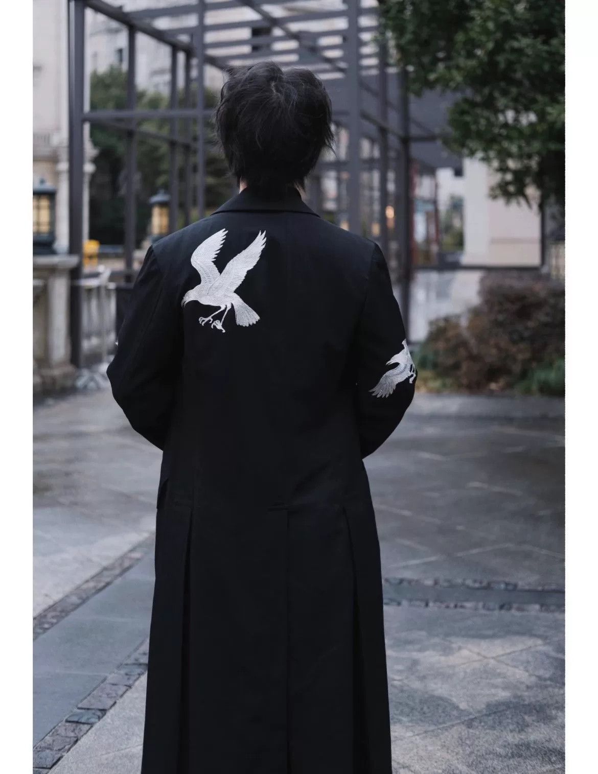 Yohji Yamamoto Yohji Yamamoto Embroidered Raven Jacket Size XL / US 12-14 / IT 48-50 - 9 Thumbnail