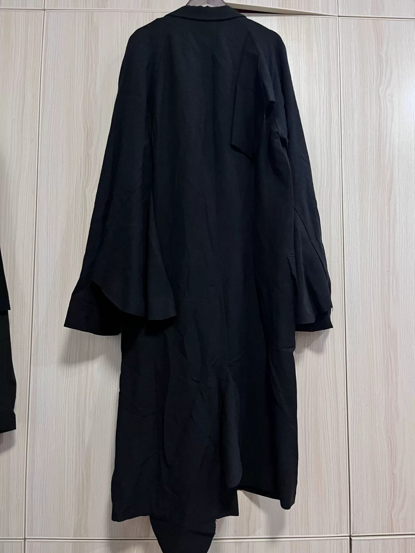 Yohji Yamamoto Yohji Yamamoto Black Mushroom Coat Size US L / EU 52-54 / 3 - 2 Thumbnail
