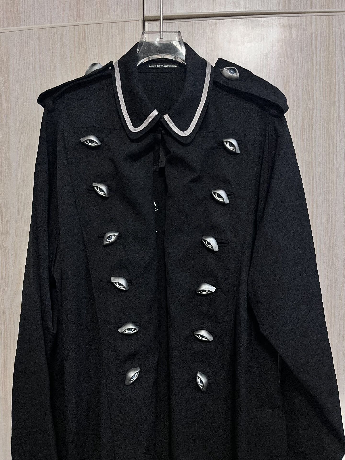 Yohji Yamamoto Yohji Yamamoto Embroidered Eye Coat Size L / US 10 / IT 46 - 2 Thumbnail