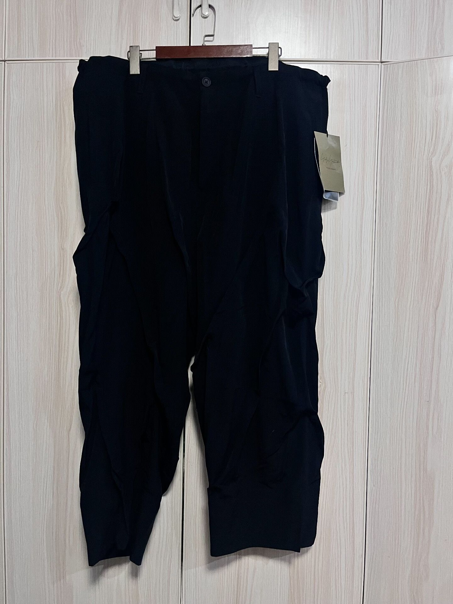 Yohji Yamamoto Yohji Yamamoto Irregular Pleated Pants Size US 28 / EU 44 - 3 Thumbnail