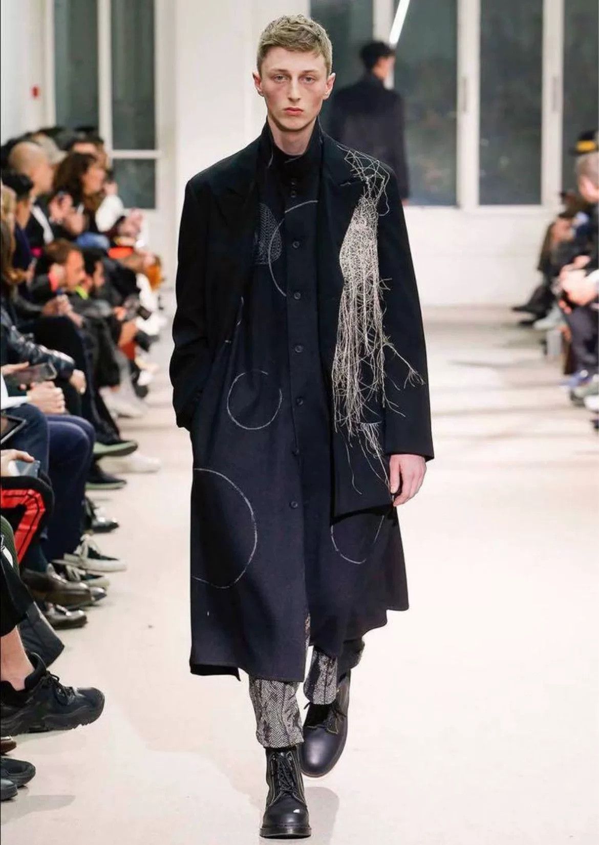 Yohji Yamamoto Yohji Yamamoto Black Wool Overcoat Pants Size US 28 / EU 44 - 5 Thumbnail