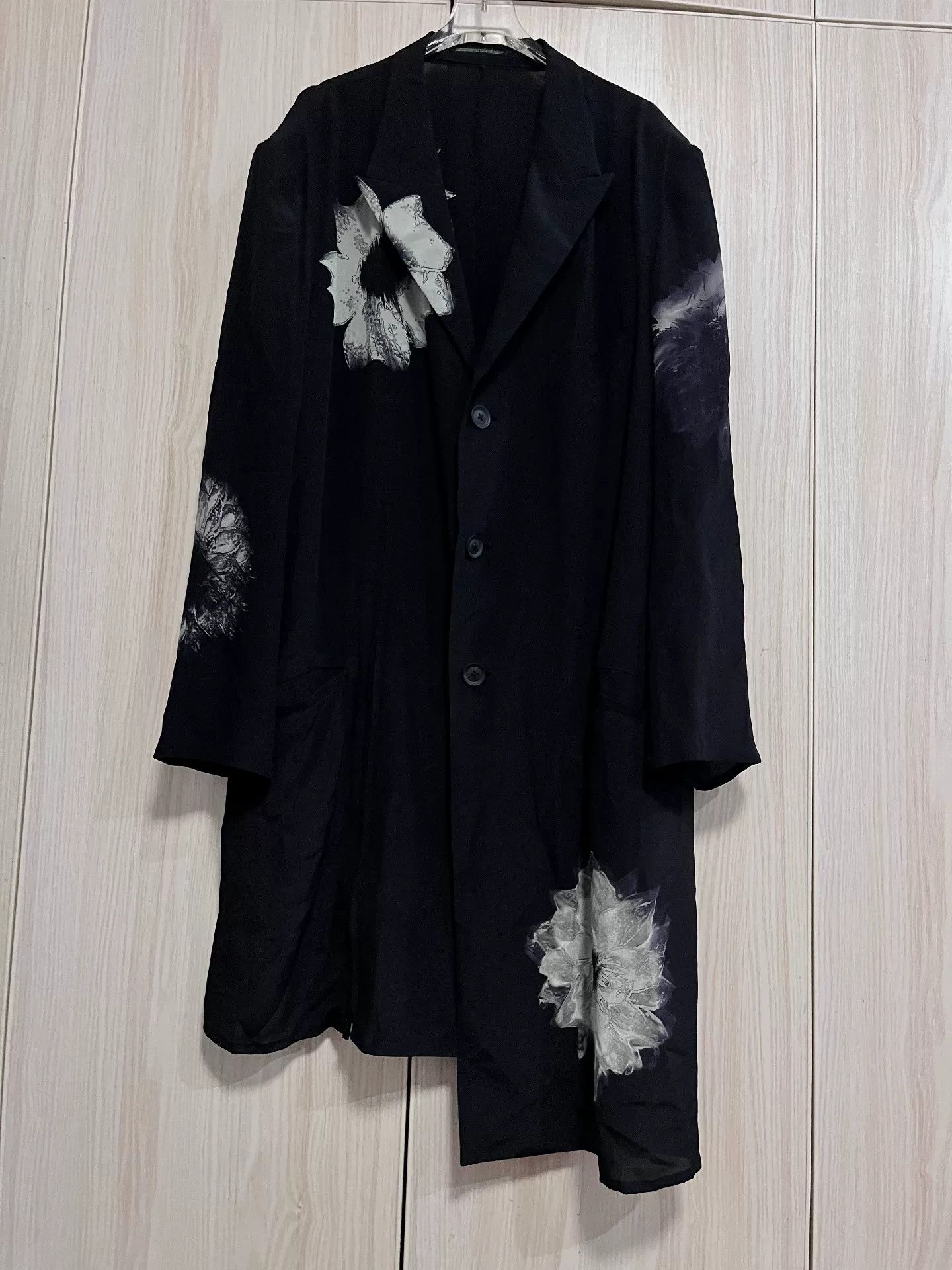 Yohji Yamamoto Yohji Yamamoto Silk Printed Jacket Size M / US 6-8 / IT 42-44 - 2 Thumbnail