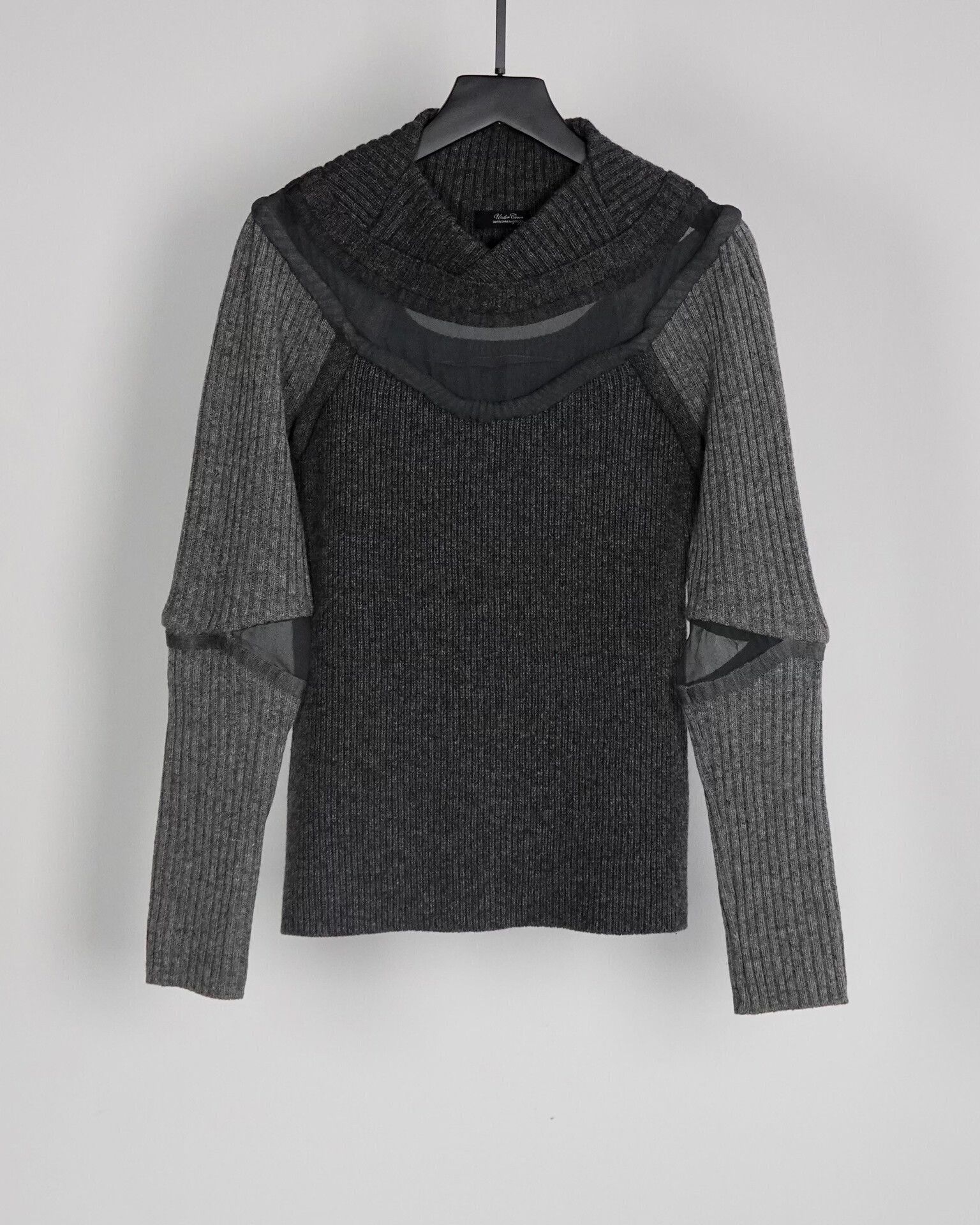 Undercover UNDERCOVER 2007 Fall Winter Knit Sweater Size S / US 4 / IT 40 - 2 Thumbnail