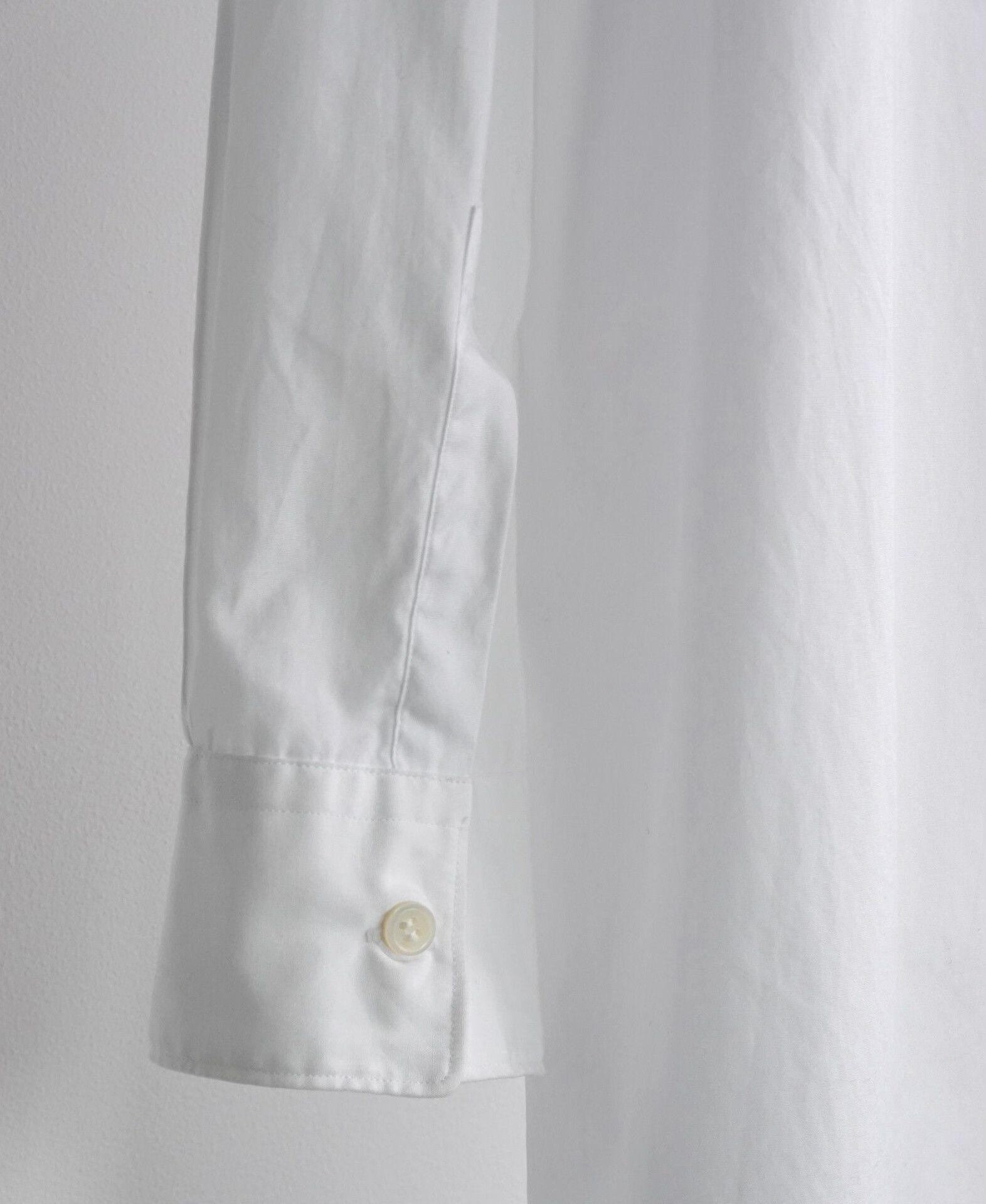 Comme des Garcons Comme des Garçons Asymmetrical White Shirt Size US L / EU 52-54 / 3 - 8 Thumbnail
