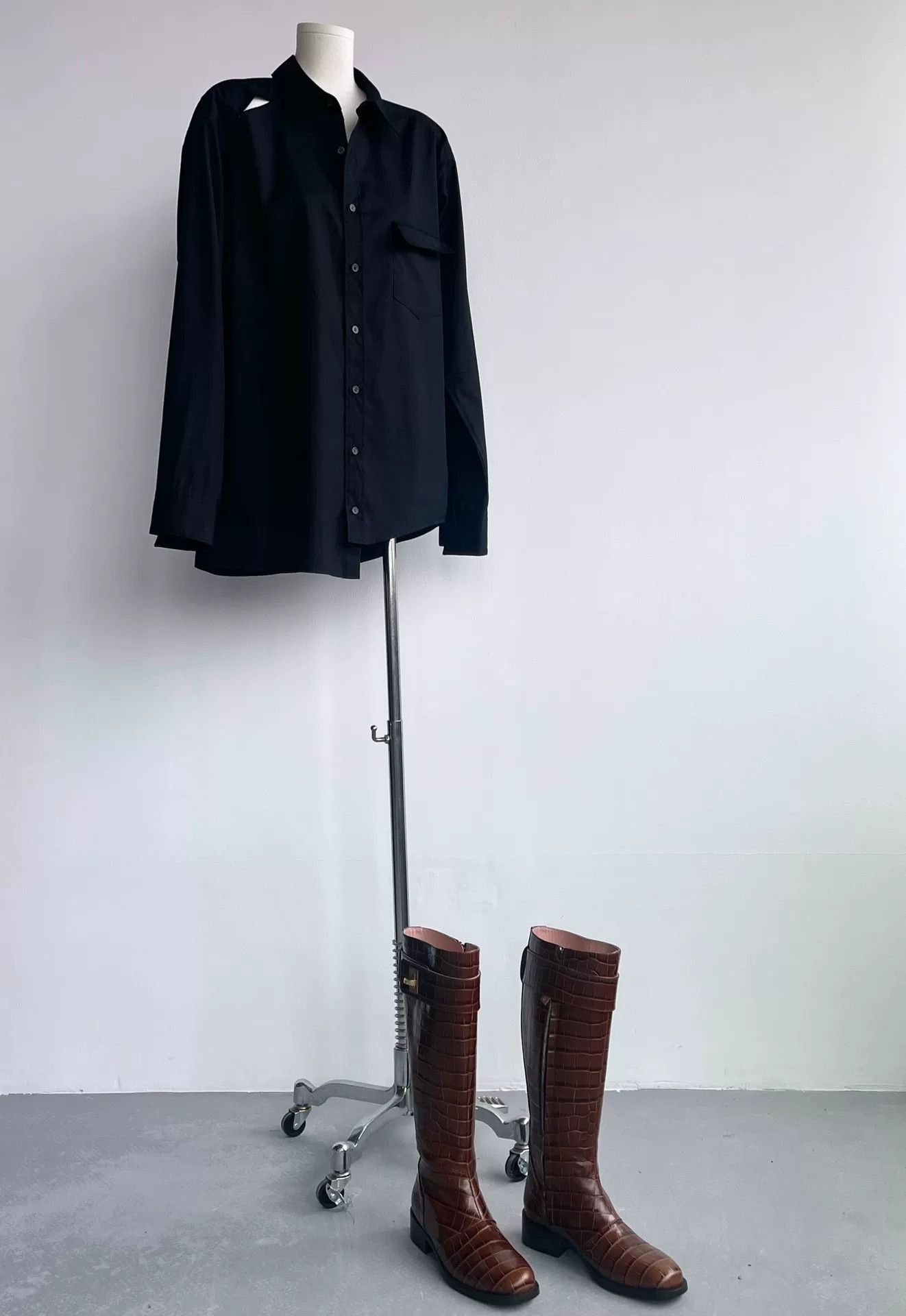 Sulvam Stylish Black Irregular Cut Shirt Size US M / EU 48-50 / 2 - 2 Thumbnail