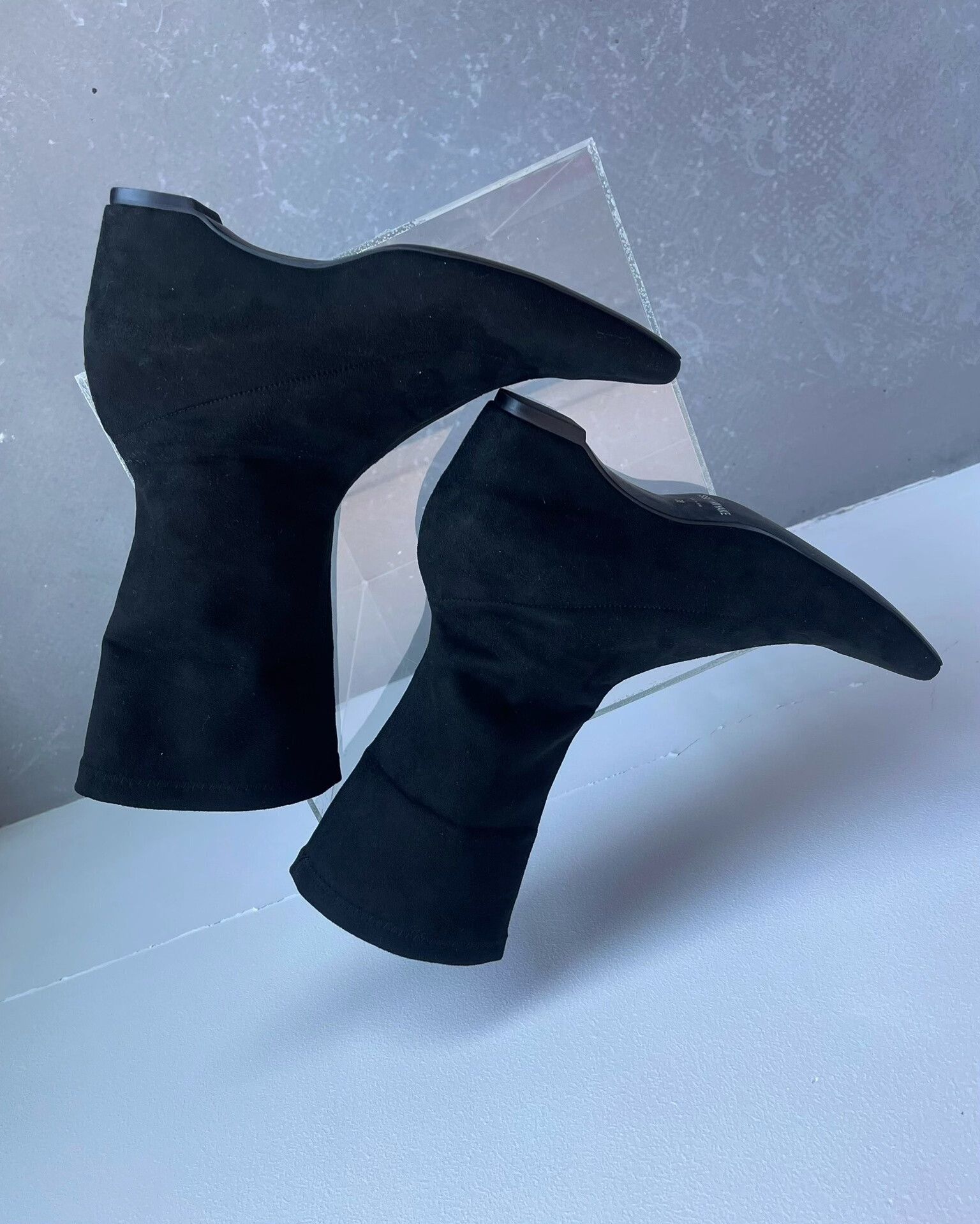 Issey Miyake Issey Miyake Suede Ankle Boots Size US 7 / IT 37 - 3 Thumbnail