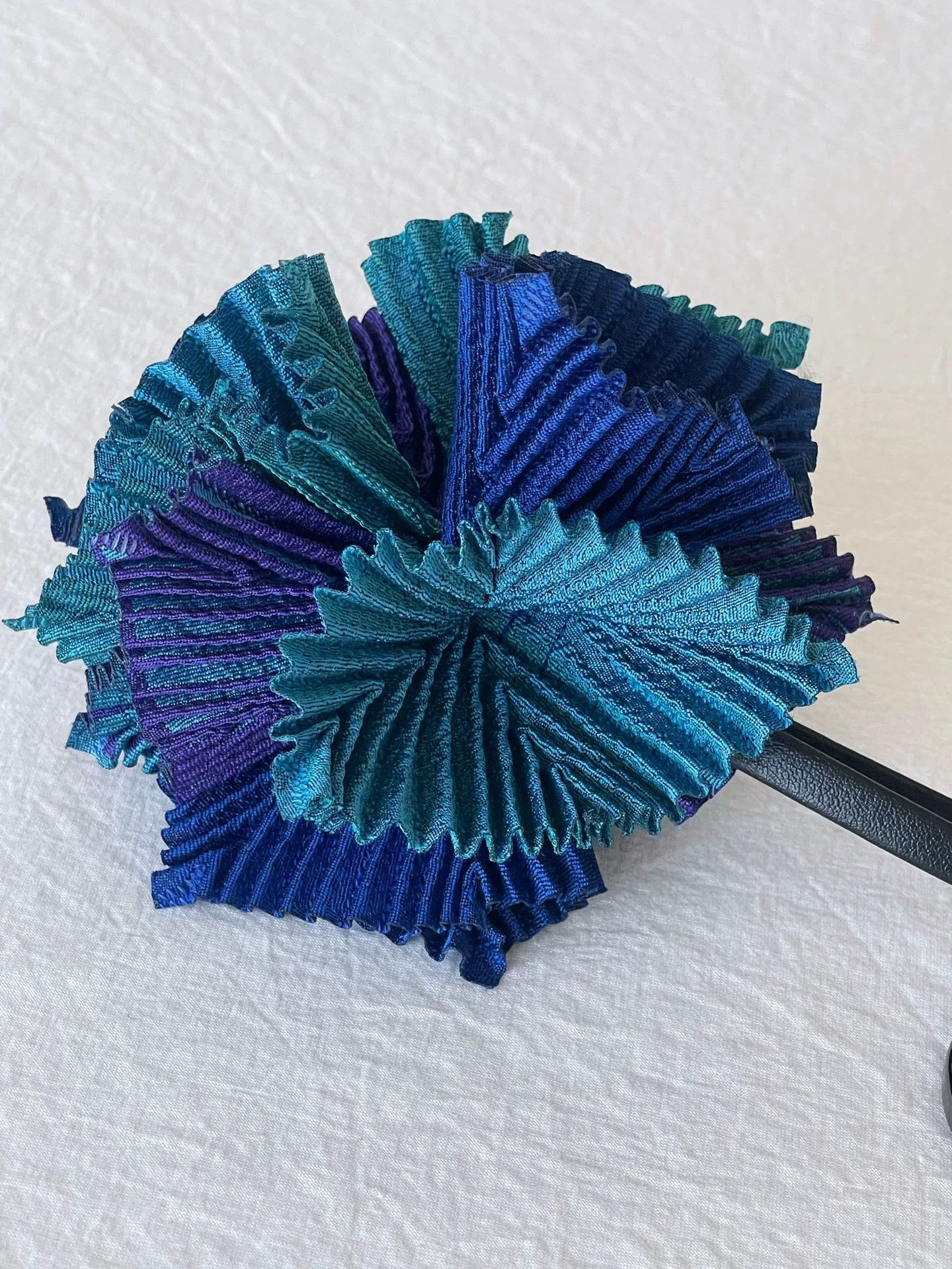 Issey Miyake Issey Miyake Pleated Keychain Bag Charm Size ONE SIZE - 5 Thumbnail