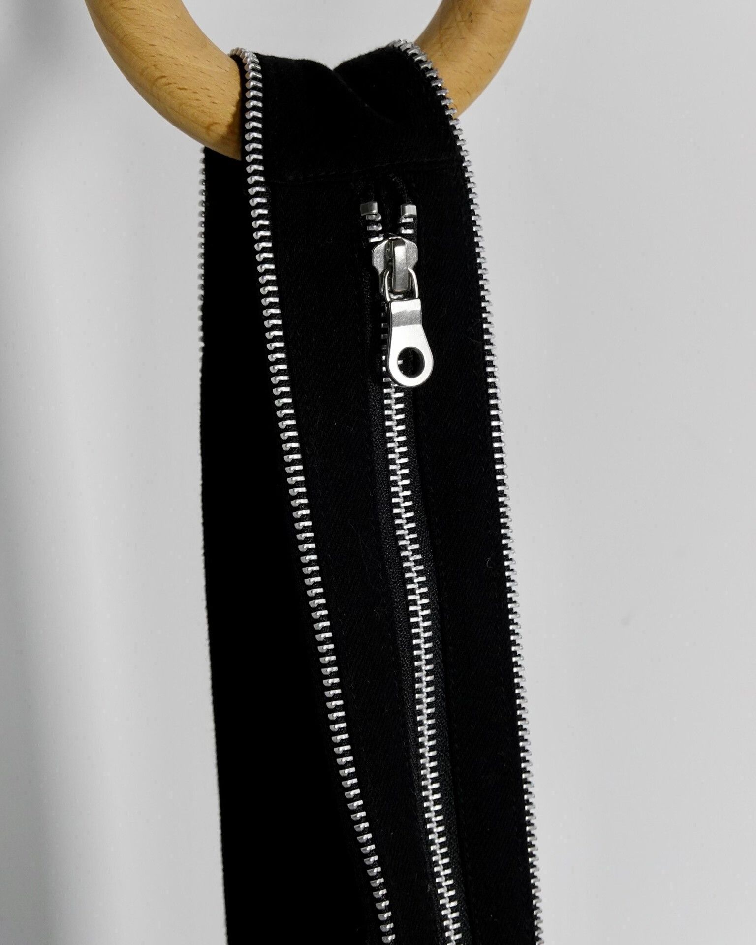Limi Feu Limifeu Zipper Fringe Pouch Bag Size ONE SIZE - 4 Thumbnail