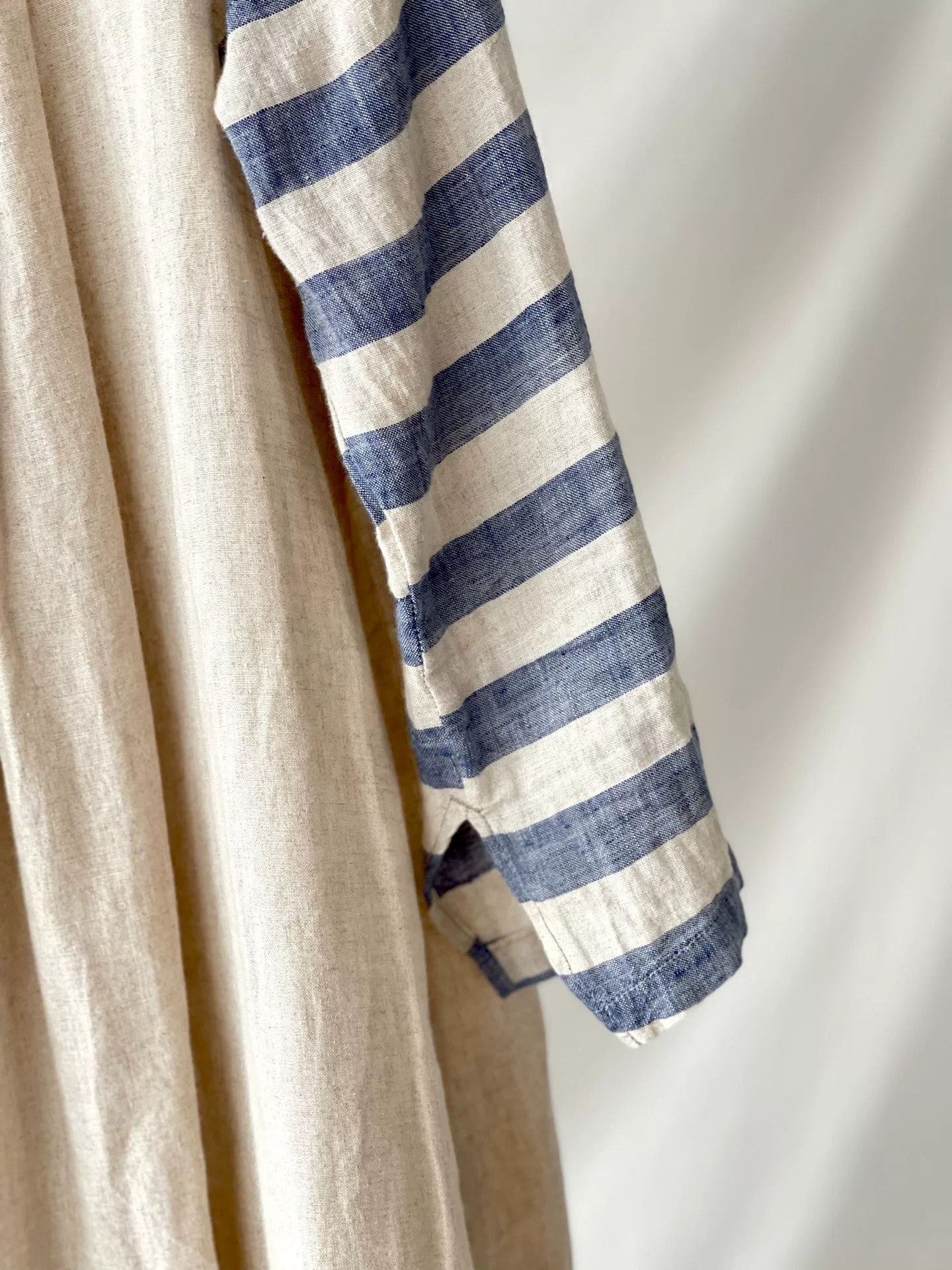 Kapital Striped Sleeve Linen Dress by KAPITAL Size XS / US 0-2 / IT 36-38 - 5 Thumbnail