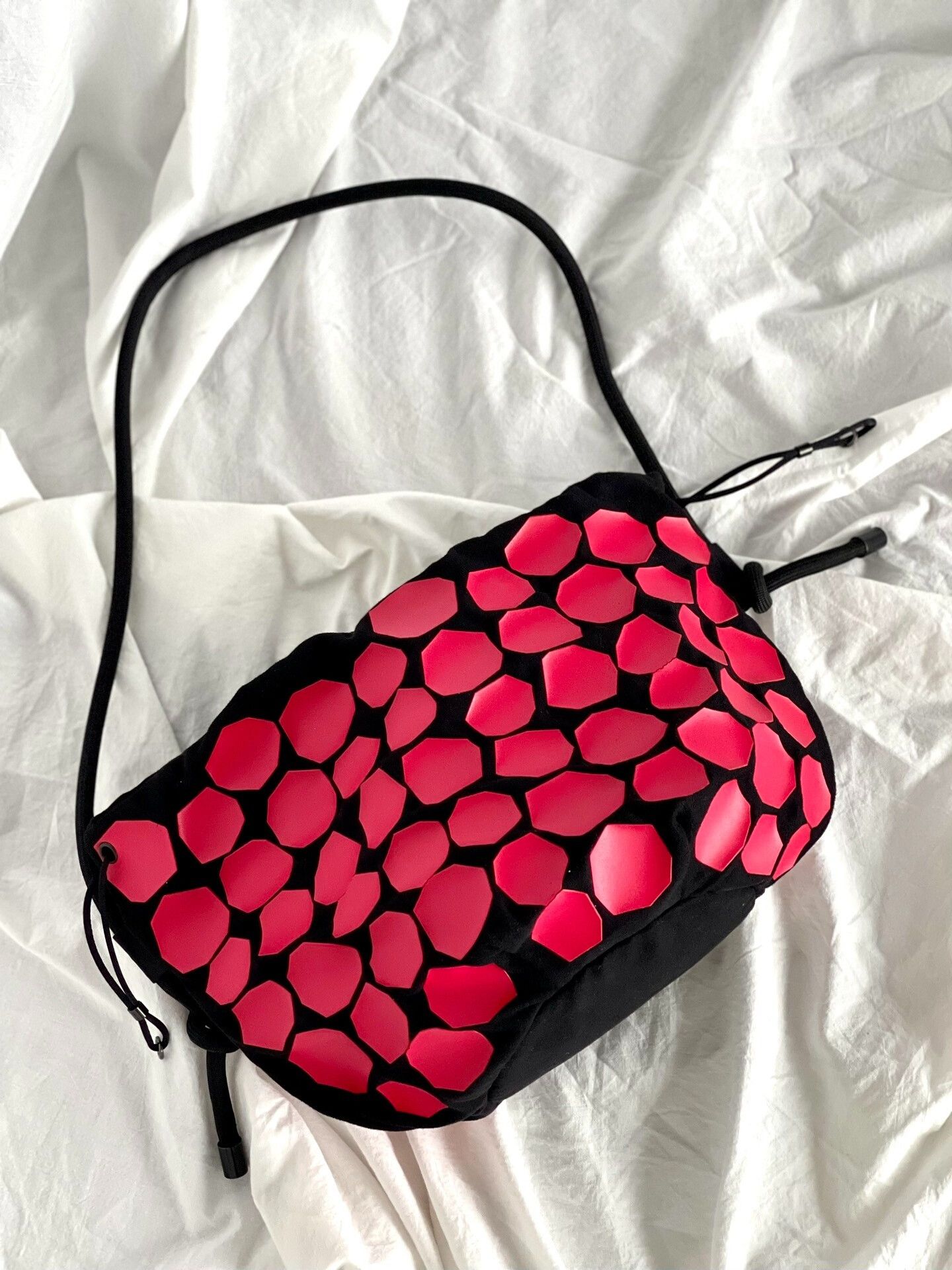 Issey Miyake Bao Bao Issey Miyake Geometric Pattern Bucket Bag Size ONE SIZE - 5 Thumbnail