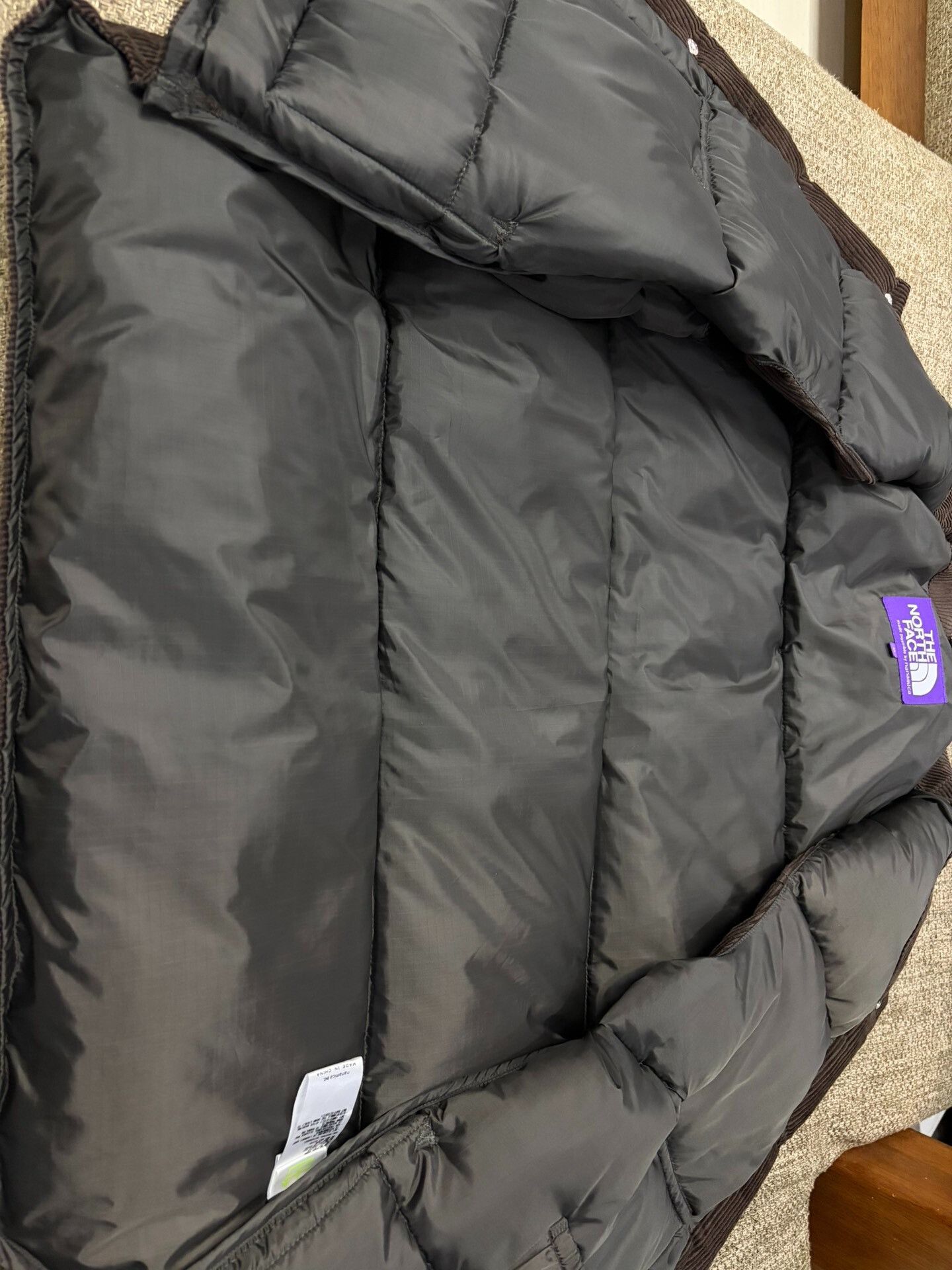 The North Face Purple Label The North Face Corduroy Down Vest Size US M / EU 48-50 / 2 - 2 Thumbnail