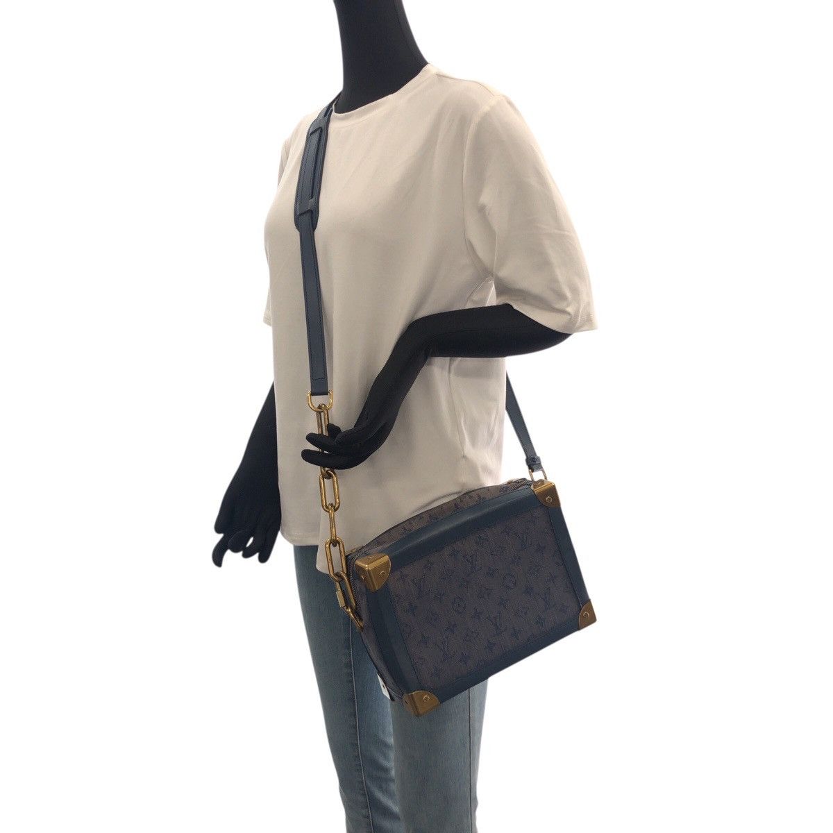 Louis Vuitton Louis Vuitton Louis Vuitton Soft Trunk Monogram Denim Shoulder Bag Textile Shoulder Bag M44723 DUTY FREE for USA Size ONE SIZE - 7 Thumbnail