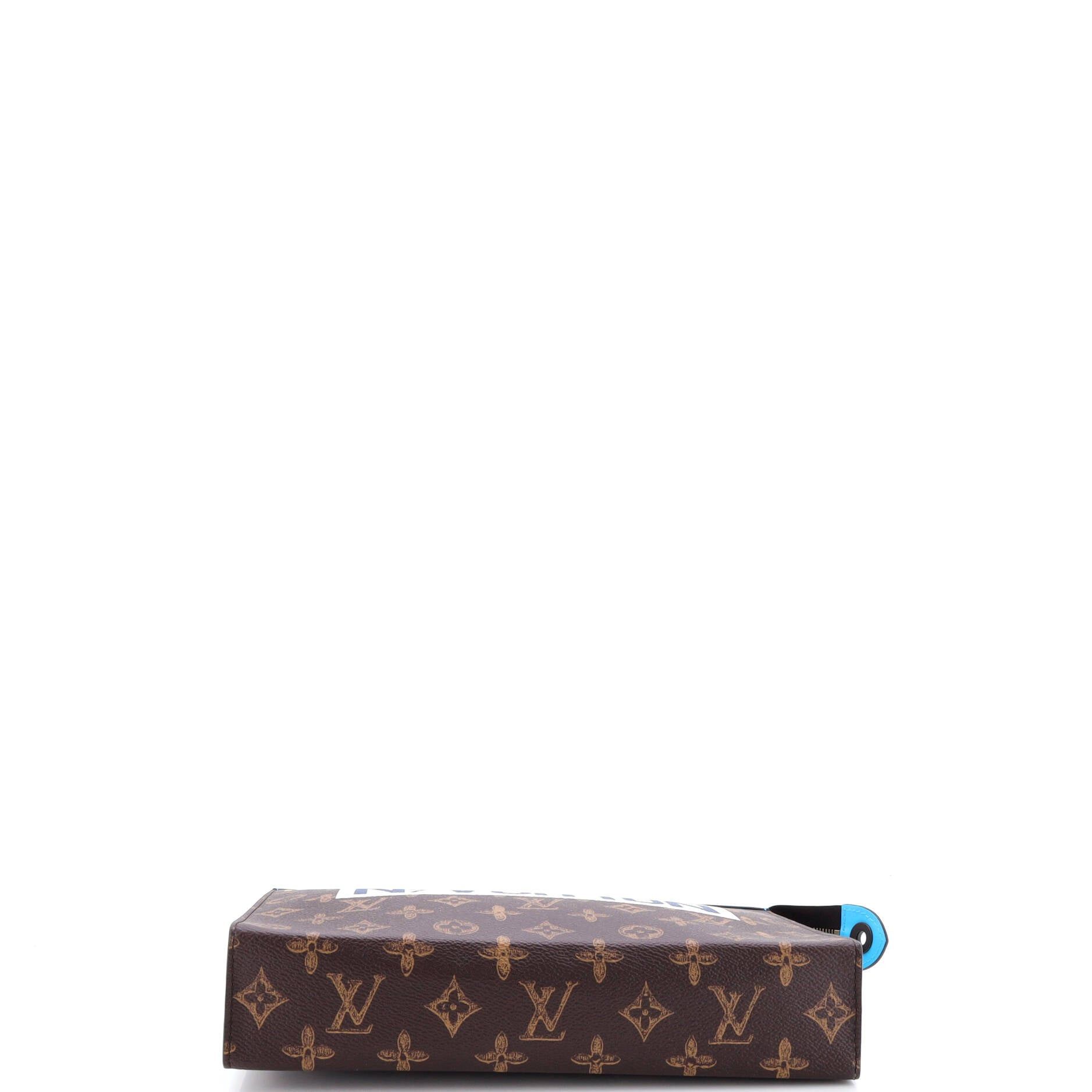 Louis Vuitton Pochette Voyage Size ONE SIZE - 4 Thumbnail