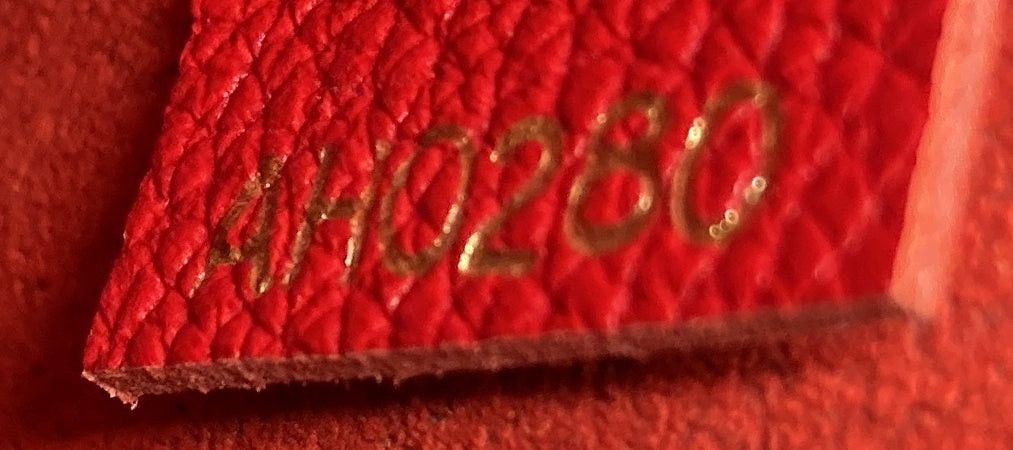 Louis Vuitton Victoire Handbag Size ONE SIZE - 7 Thumbnail