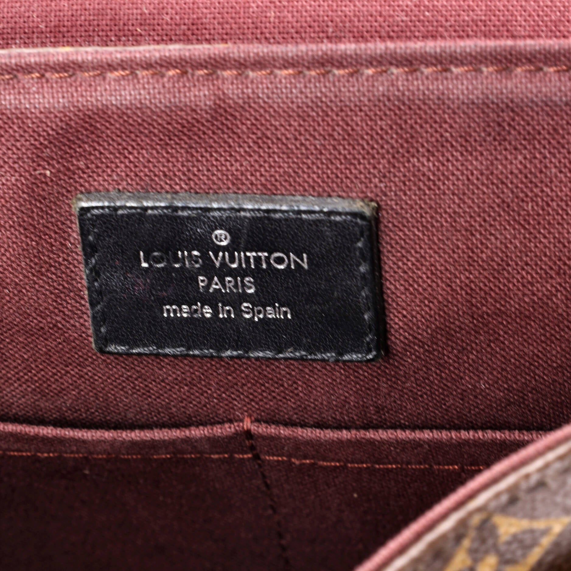 Louis Vuitton District Messenger Bag Size ONE SIZE - 8 Thumbnail