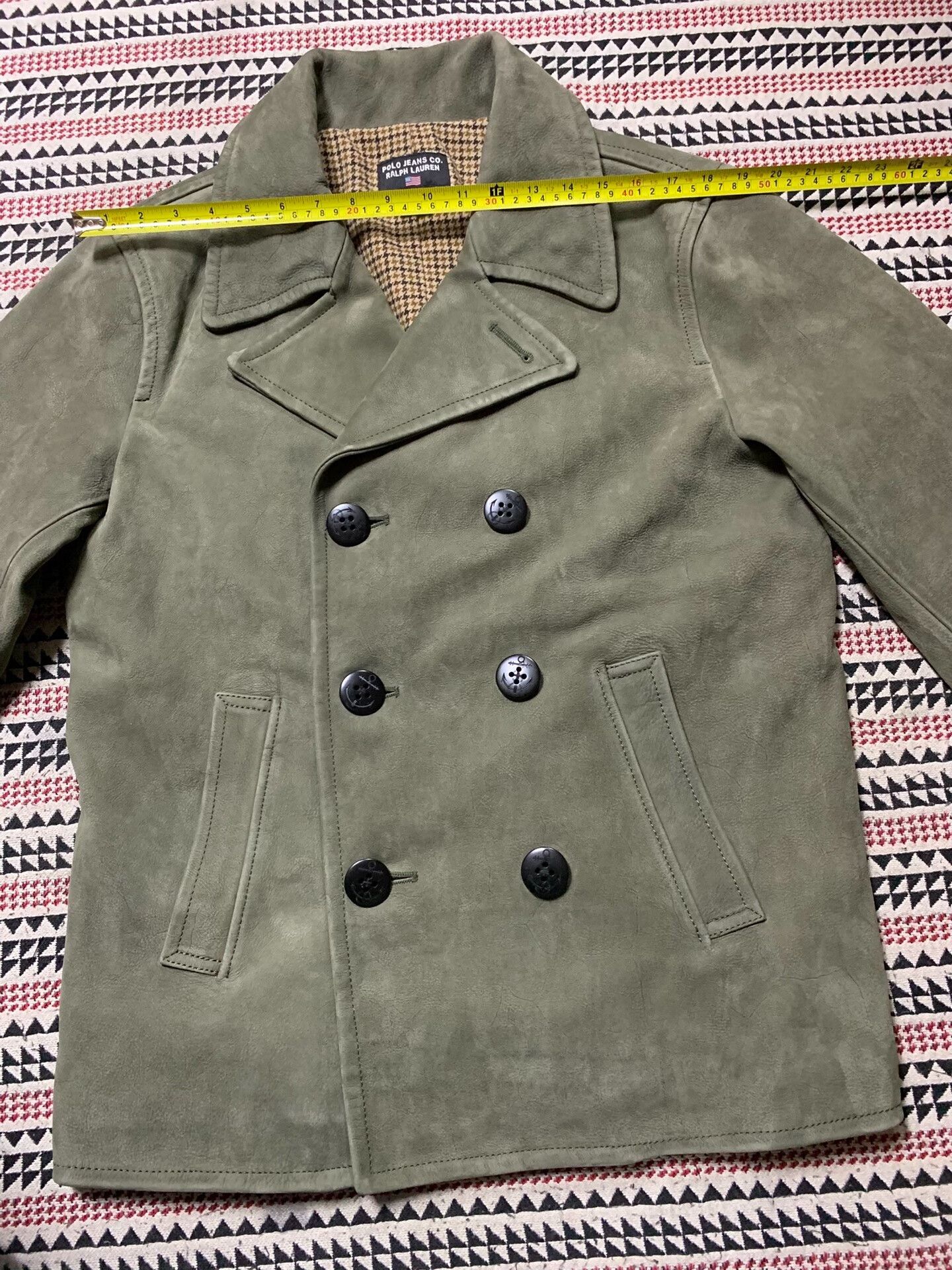 Vintage olive green leather double-breasted jacket Size US M / EU 48-50 / 2 - 5 Thumbnail