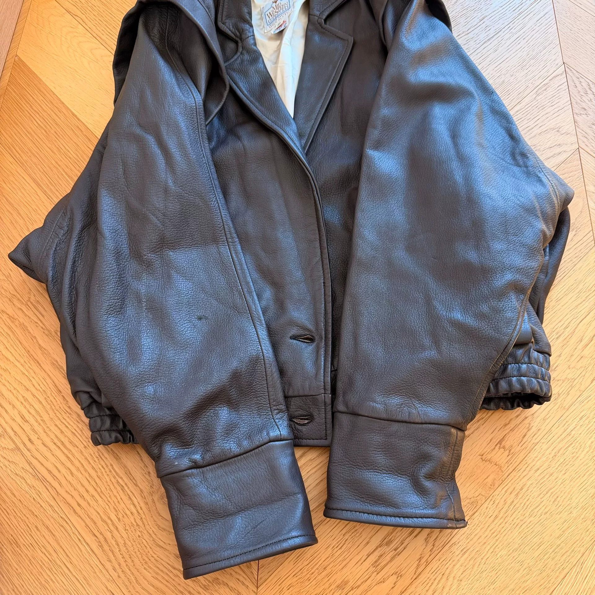 Vintage Vintage Midwestern Leather Flight Jacket Size US S / EU 44-46 / 1 - 8 Thumbnail
