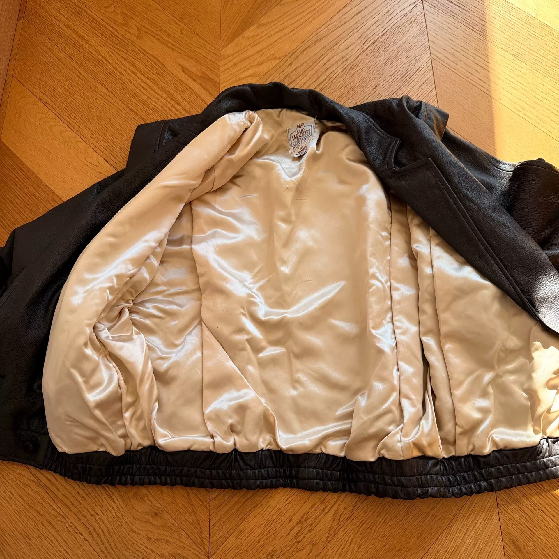 Vintage Vintage Midwestern Leather Flight Jacket Size US S / EU 44-46 / 1 - 6 Thumbnail