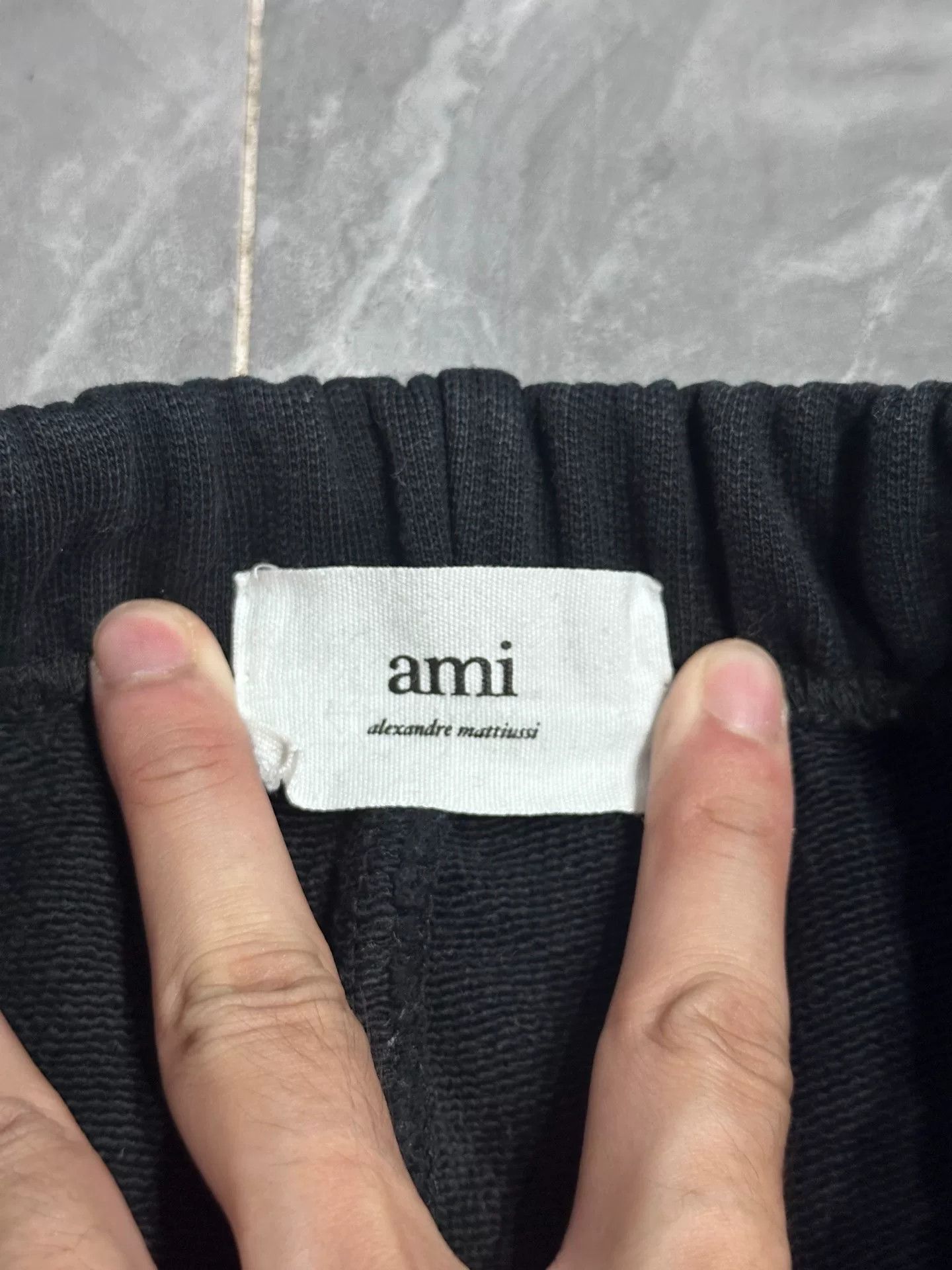 AMI AMI PARIS Black Heart Embroidered Wide Sweatpants Size US 28 / EU 44 - 4 Thumbnail