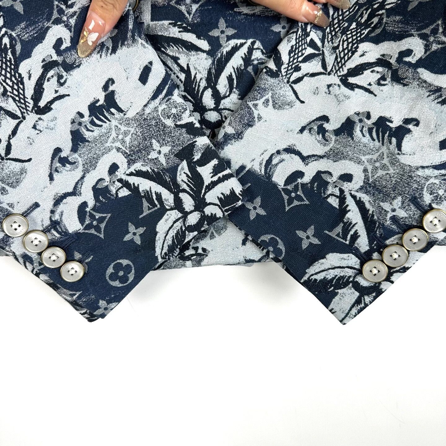 Louis Vuitton Louis Vuitton x Nigo Double-Breasted Blazer Size US M / EU 48-50 / 2 - 5 Thumbnail