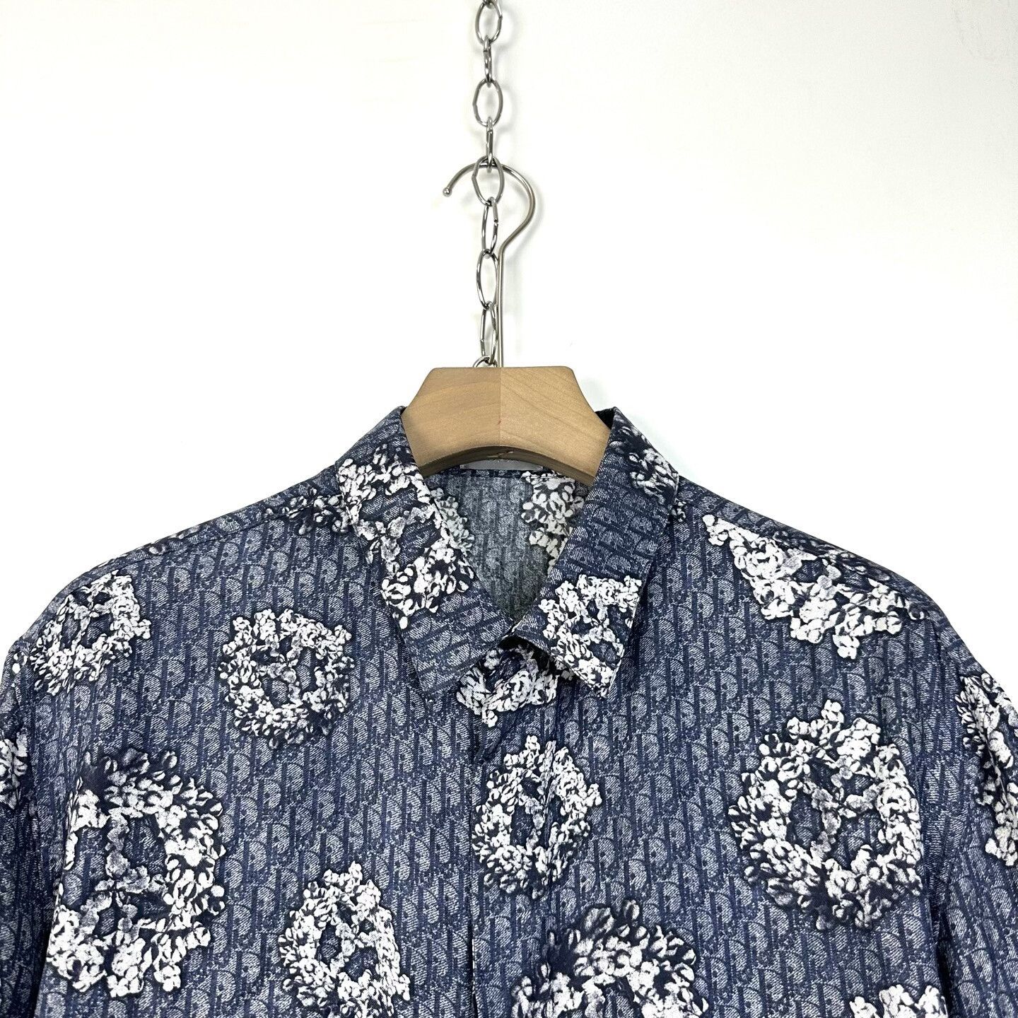 Dior DIOR x Denim Tears Silk Monogram Oversized Shirt Size US XL / EU 56 / 4 - 3 Thumbnail