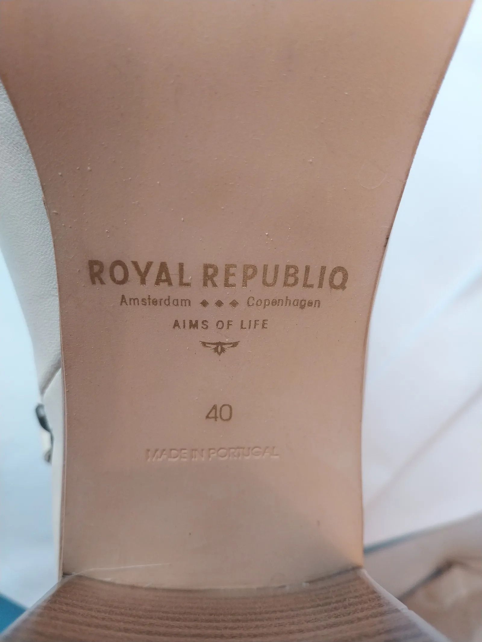 Royal RepubliQ Royal RepubliQ Heels Size US 10 / IT 40 - 2 Thumbnail