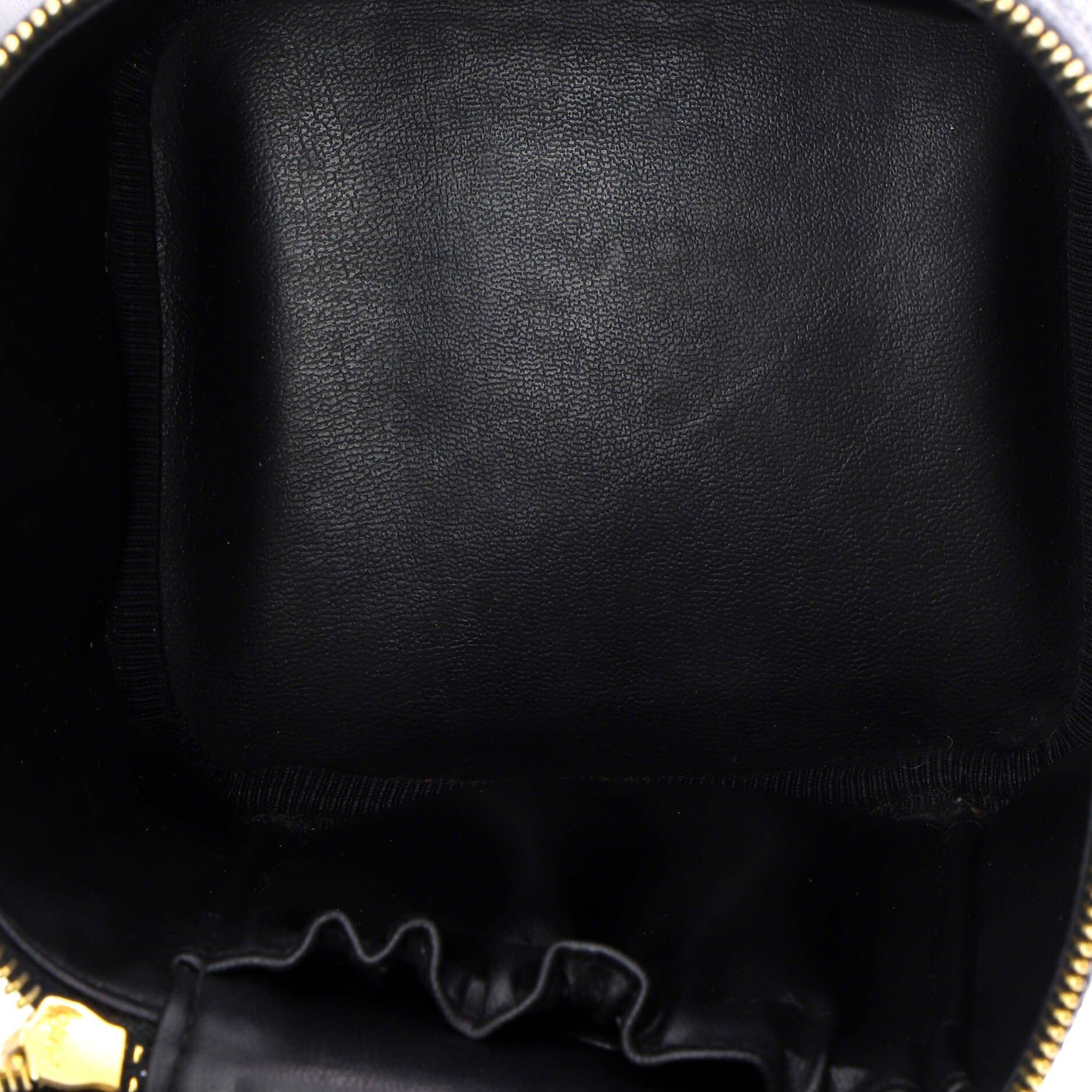 Chanel Vintage Timeless Cosmetic Case Size ONE SIZE - 5 Thumbnail