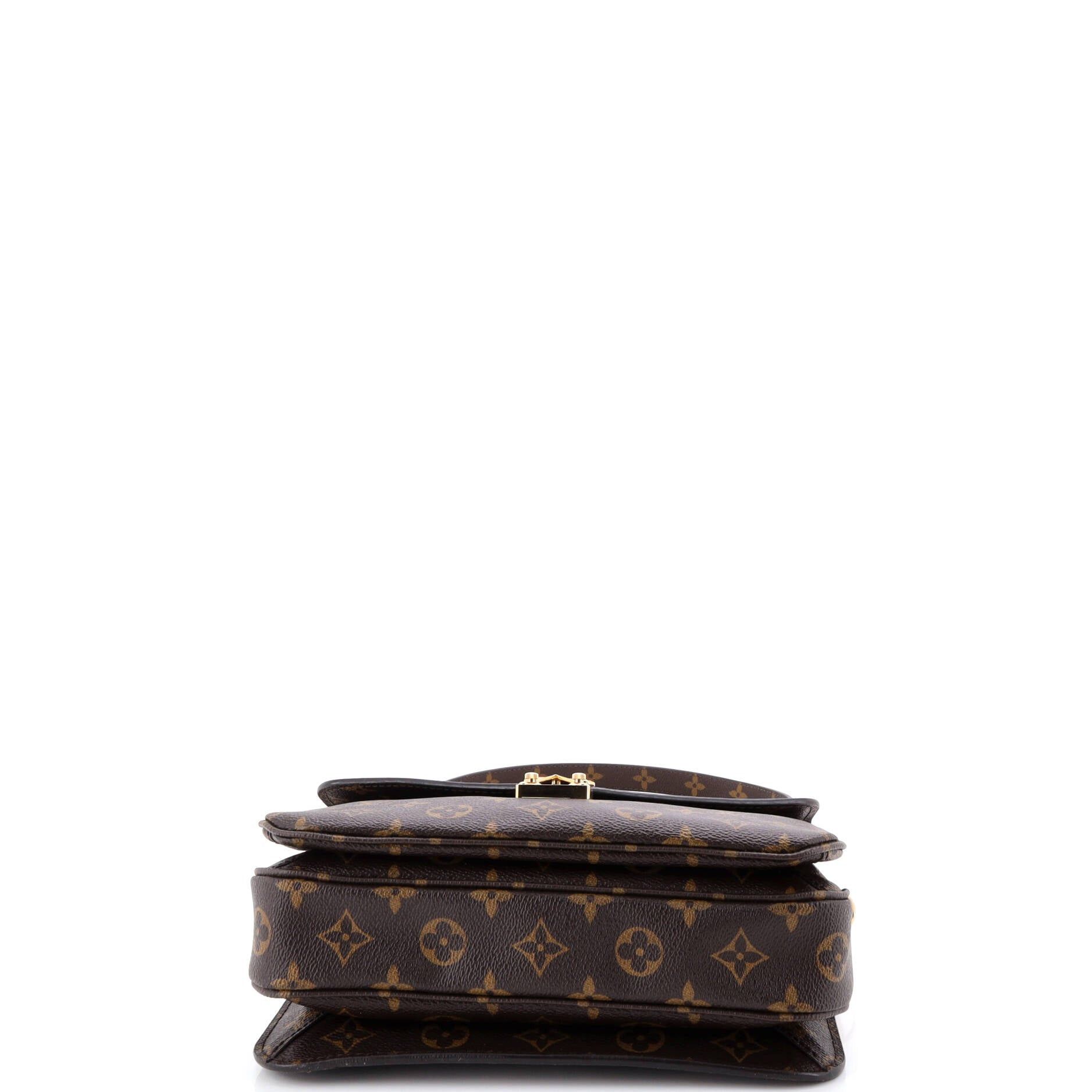 Louis Vuitton Pochette Metis Size ONE SIZE - 4 Thumbnail