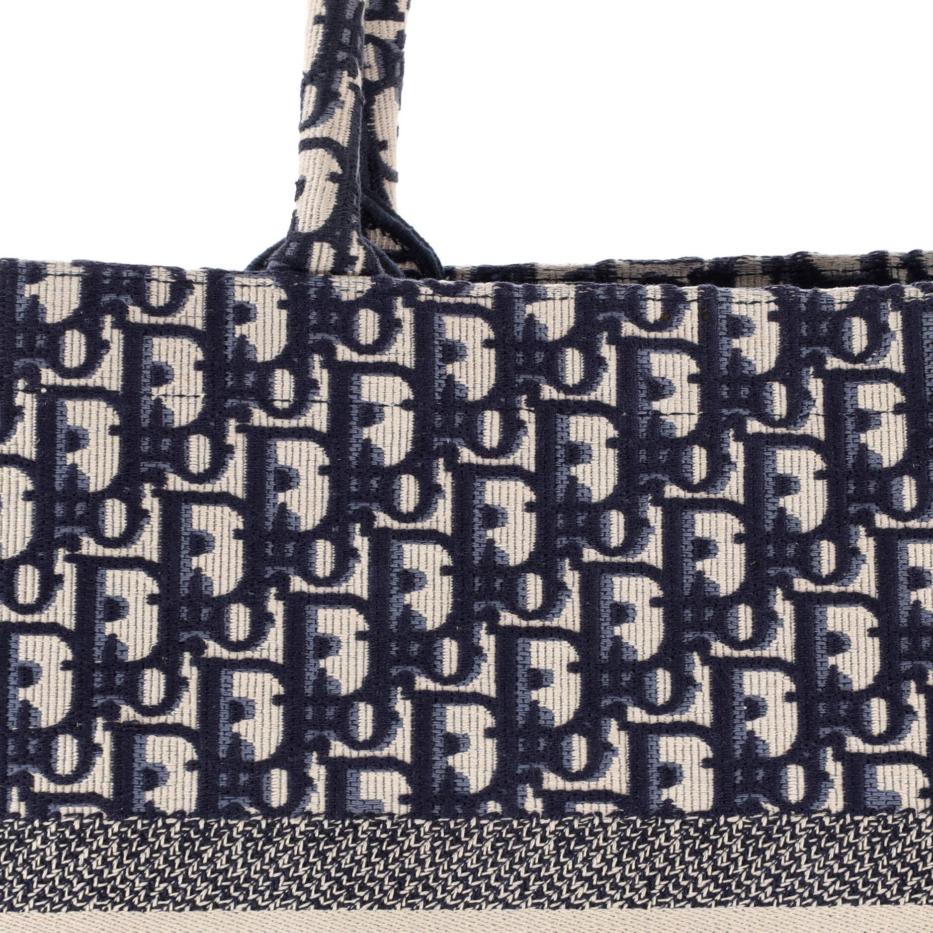 Dior Book Tote Size ONE SIZE - 7 Thumbnail