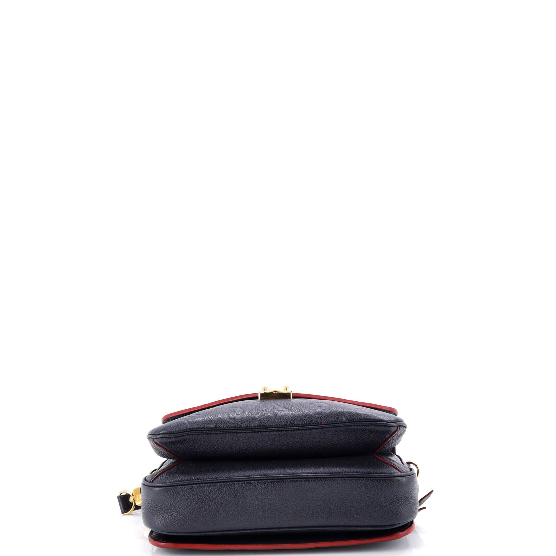 Louis Vuitton Pochette Metis Size ONE SIZE - 4 Thumbnail