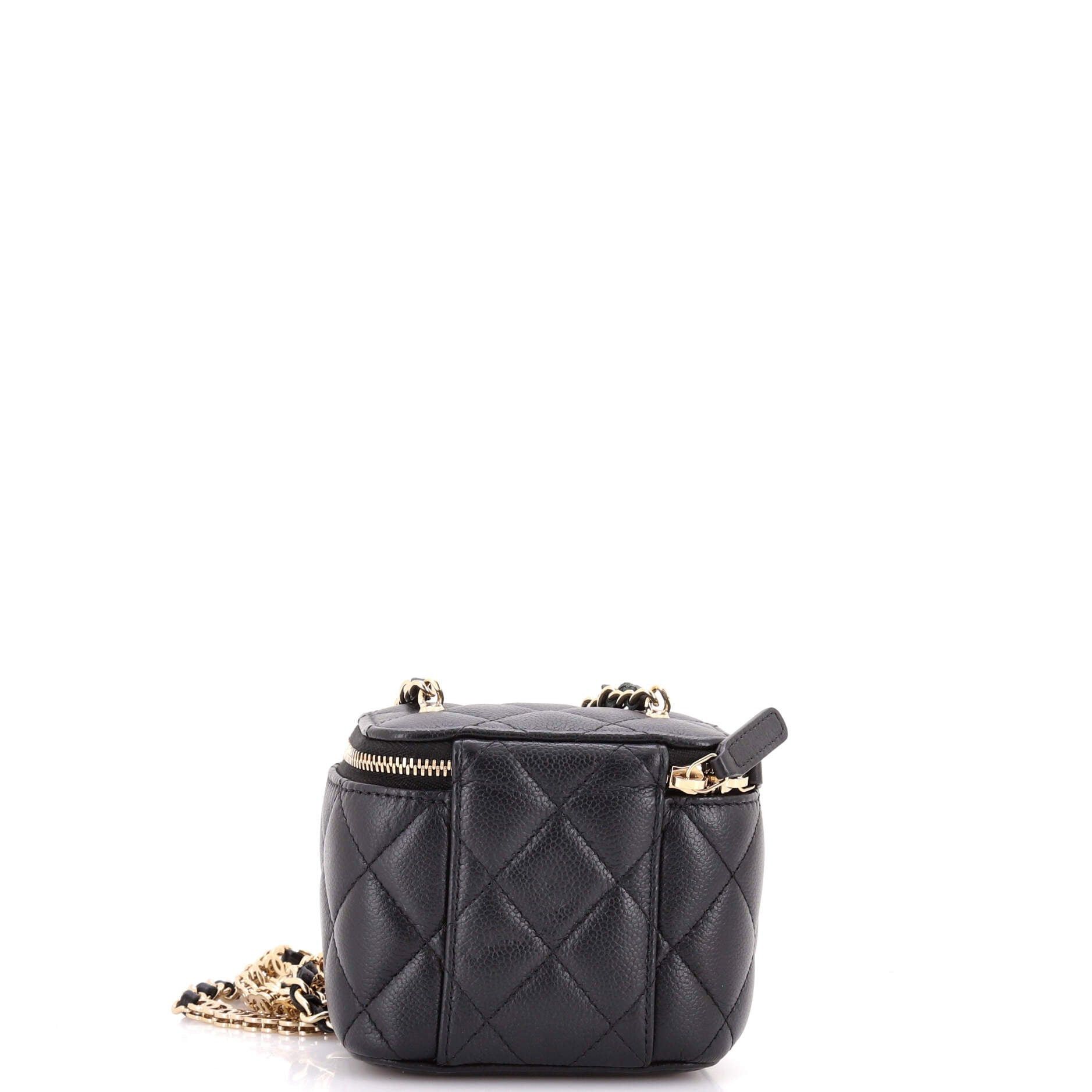 Chanel Tiny CC Link Vanity Case with Chain Size ONE SIZE - 3 Thumbnail