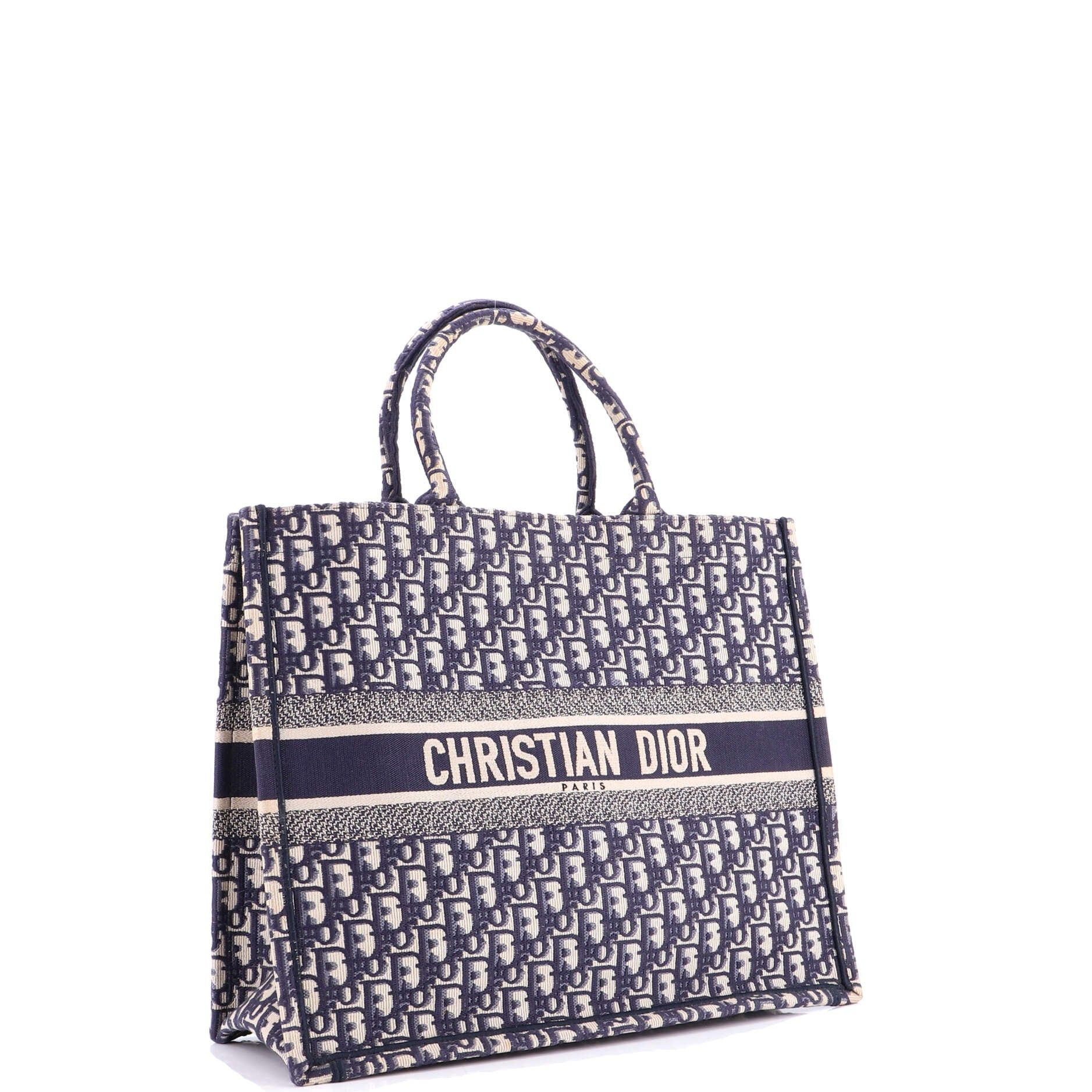 Dior Book Tote Size ONE SIZE - 2 Thumbnail