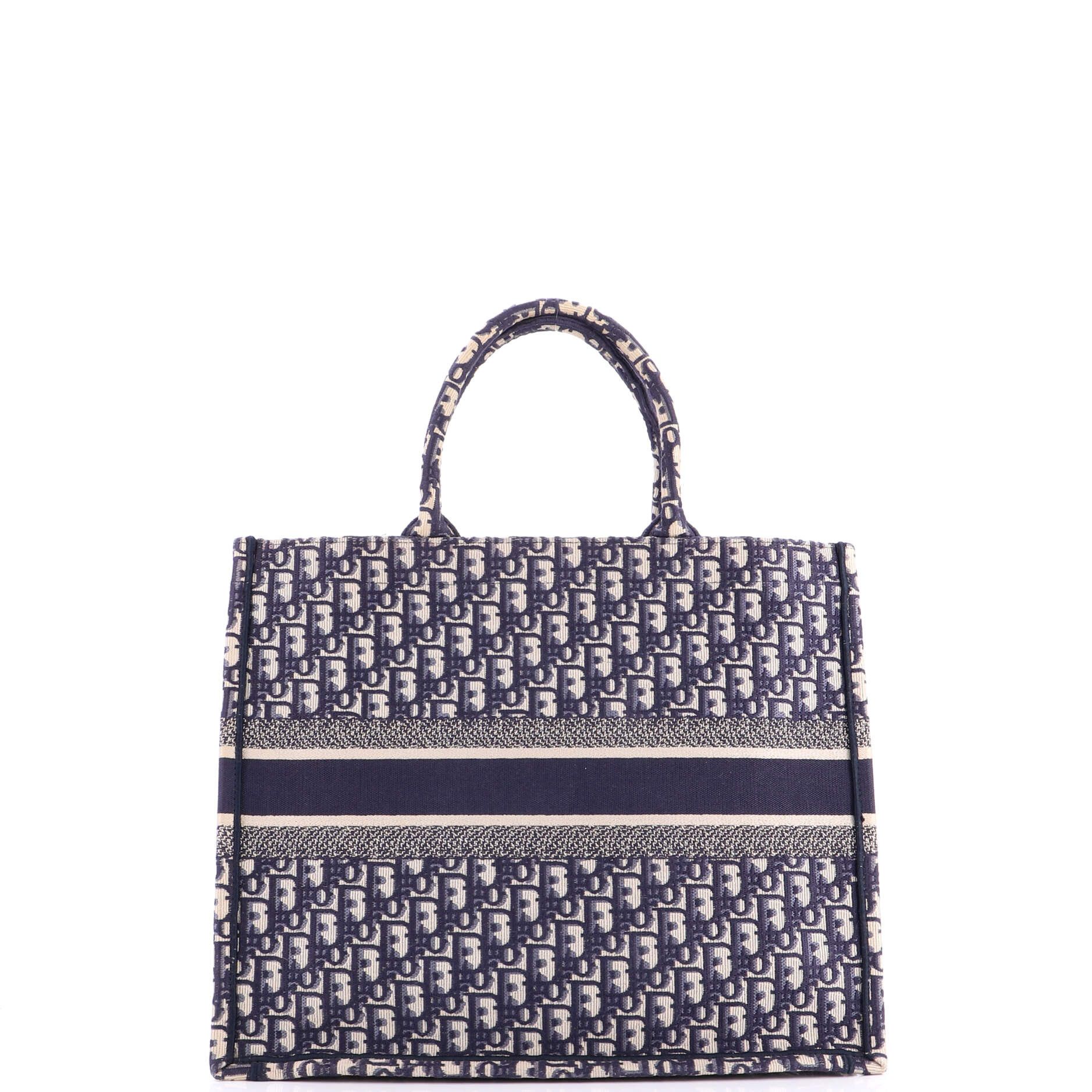 Dior Book Tote Size ONE SIZE - 3 Thumbnail